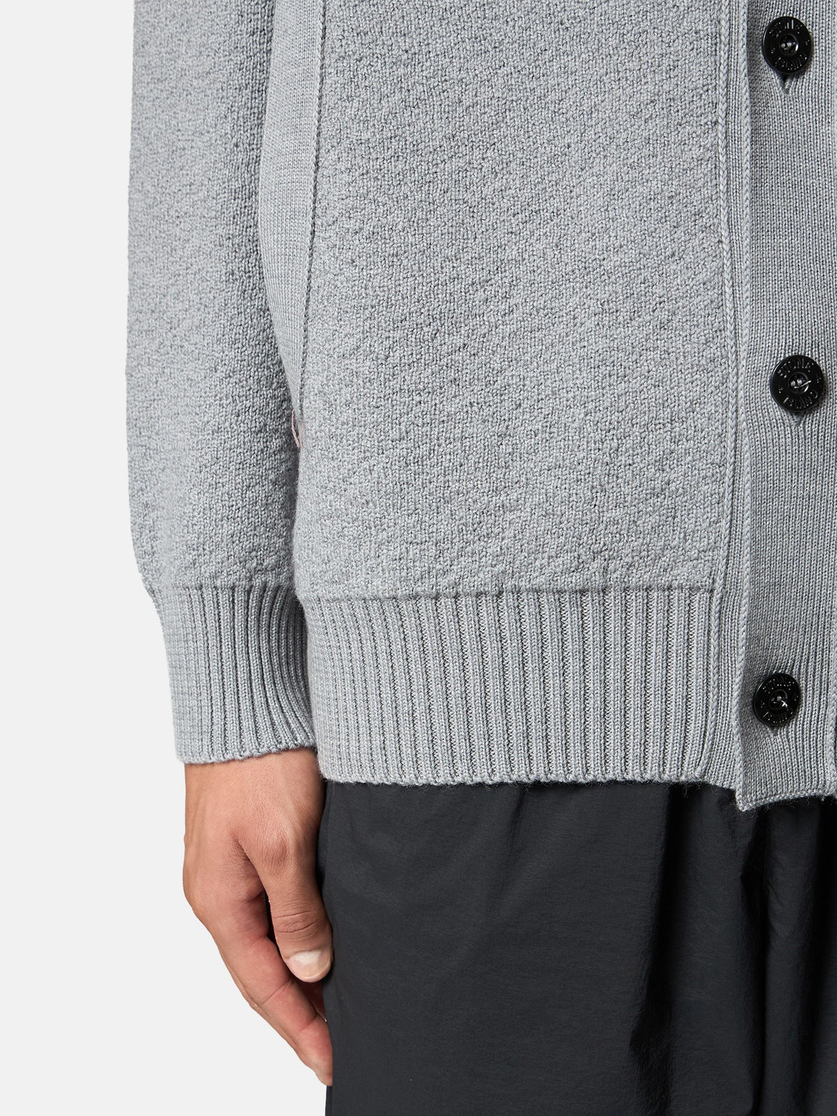 Stone Island Loose-Fit V-Neck Cardigan with Pockets 5100010