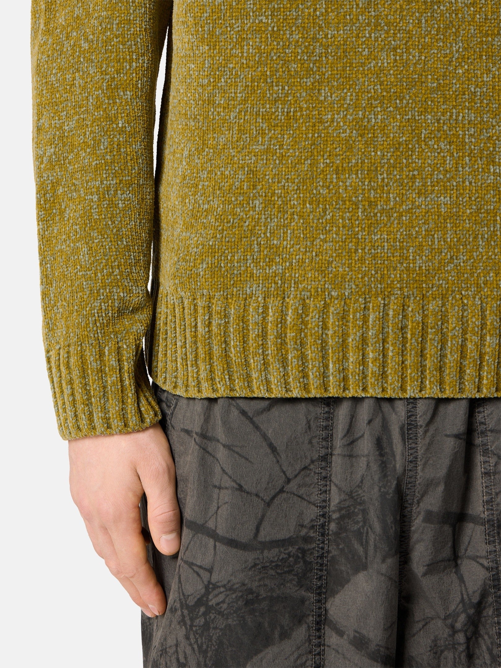 Stone Island Loose-Fit Crewneck Jumper with Raglan Sleeves 5100013