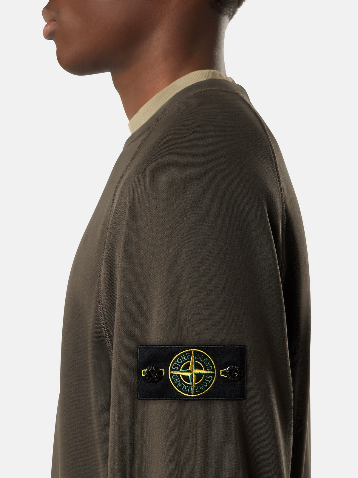 Stone Island Oversized-Fit Crewneck Sweatshirt with Raglan Sleeves 6100008