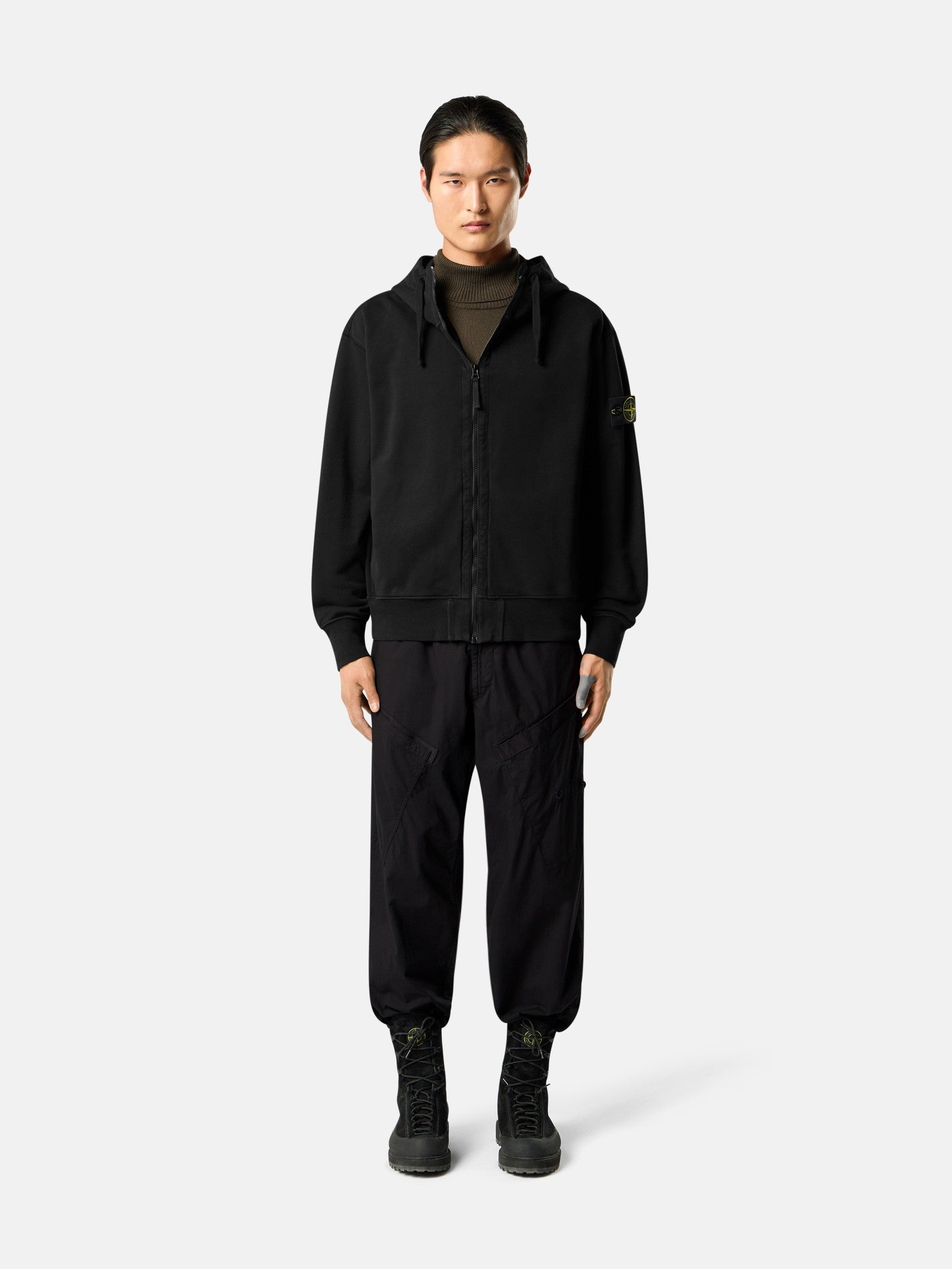 Stone Island Oversized-Fit Zip-Up Hooded Sweatshirt with Pockets 6100009