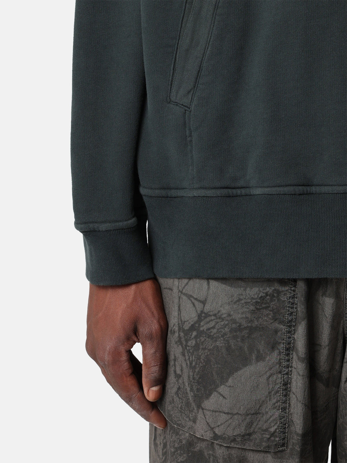 Stone Island Oversized-Fit Zip-Up Hooded Sweatshirt with Pouch Pocket 6100023