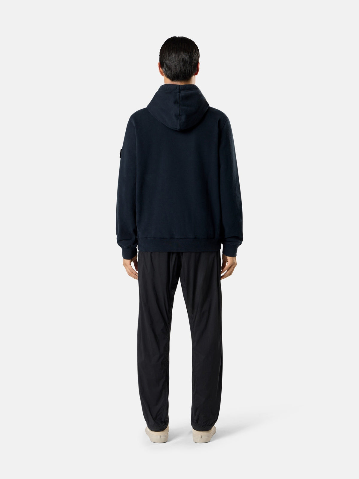 Stone Island Regular-Fit Hooded Sweatshirt with Thumbhole Cuffs 6100048
