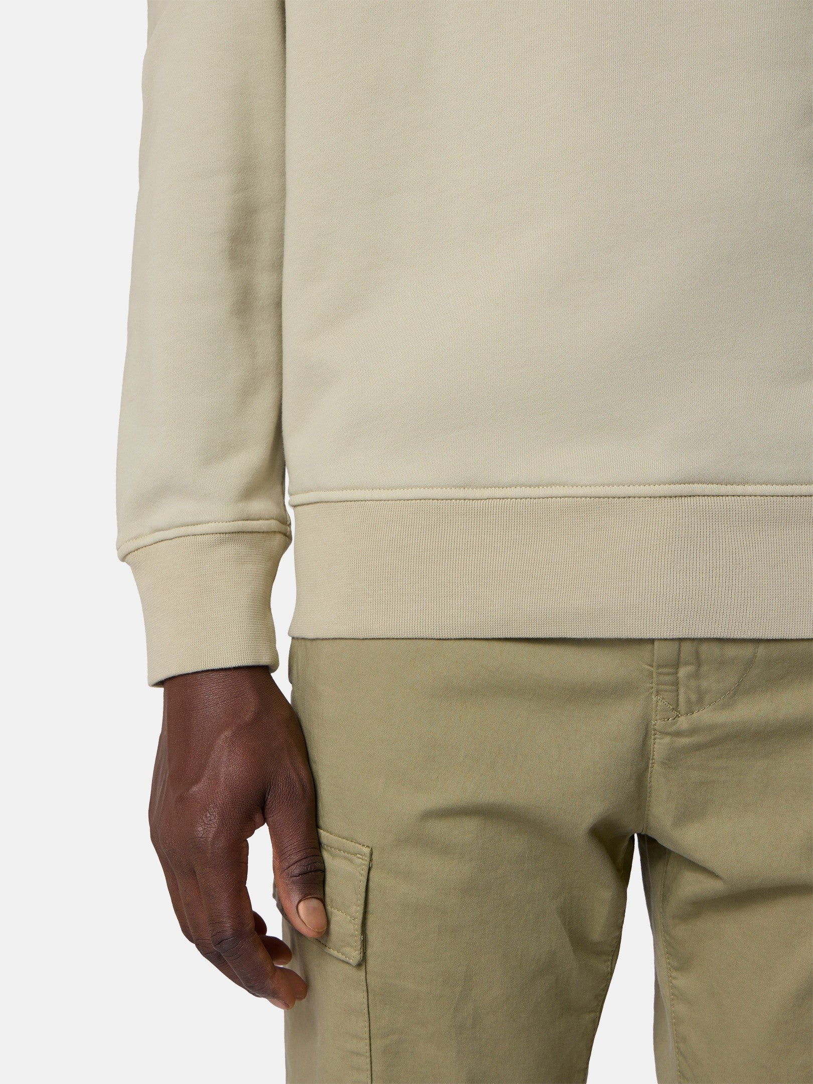 Stone Island Regular-Fit Crewneck Sweatshirt with Raglan Sleeves 6100060