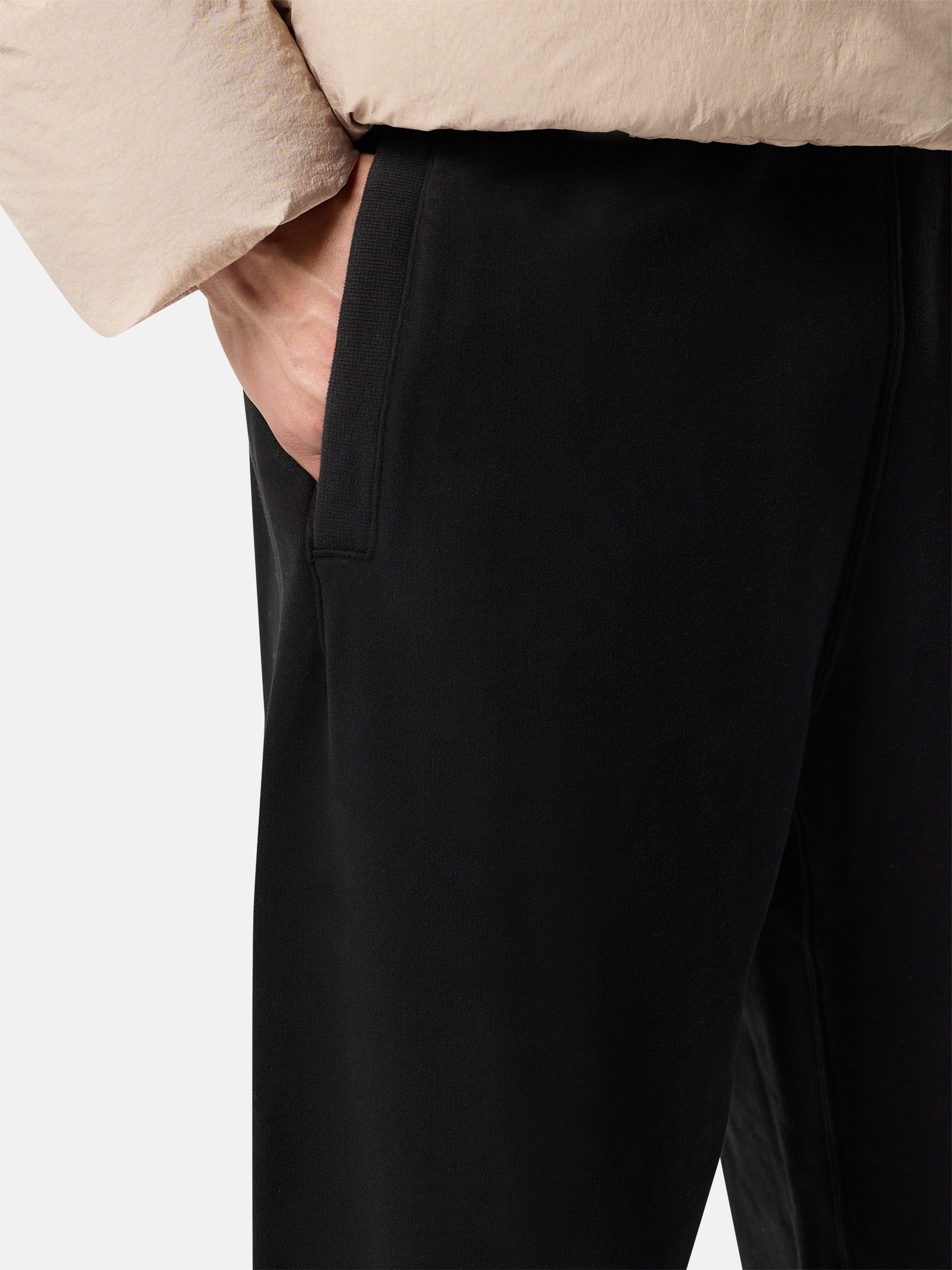 Stone Island Regular-Fit Joggers with Ribbed Cuffs 6200012