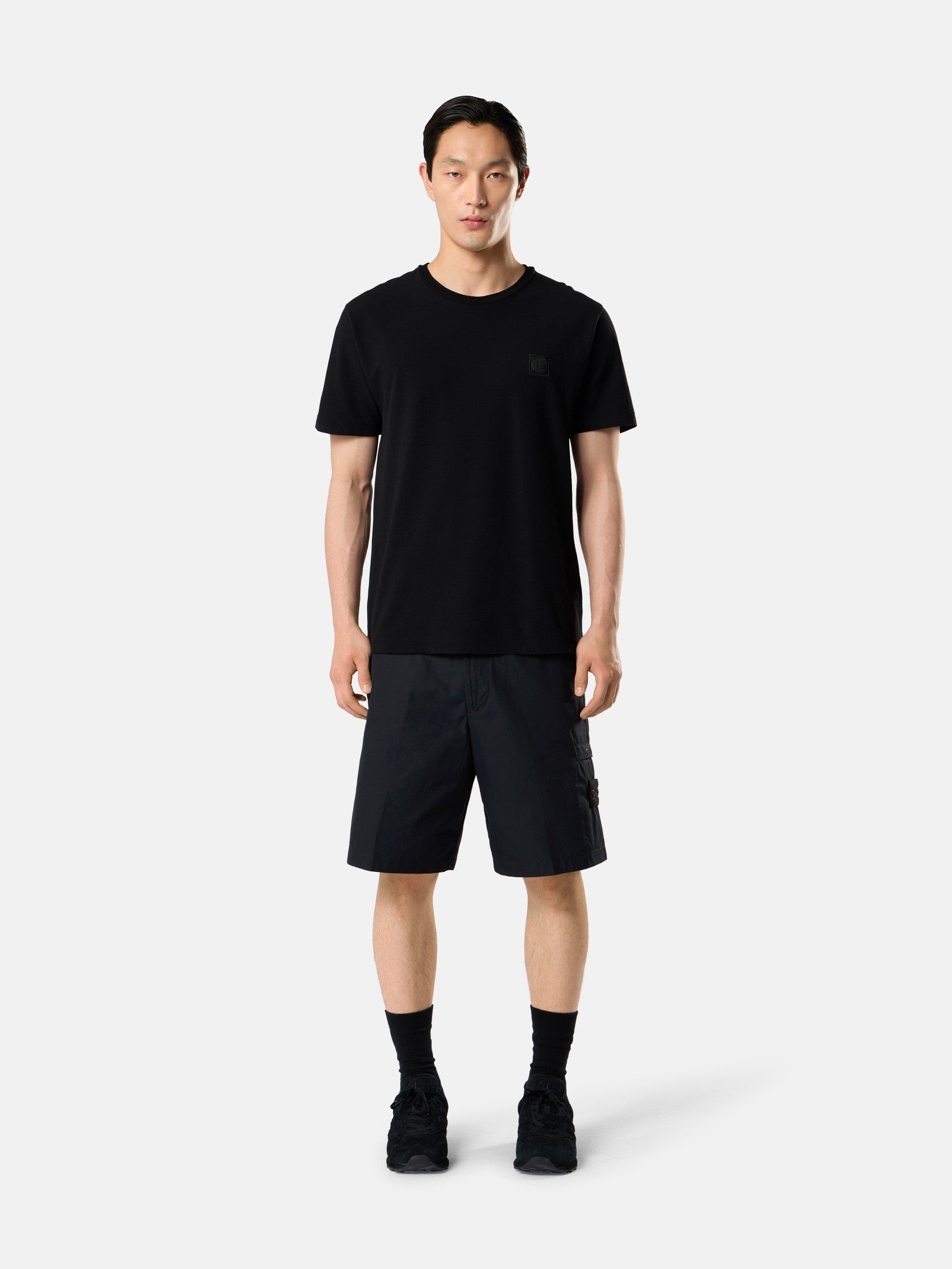 Stone Island Windproof and Breathable Loose-Wide-Leg-Fit Bermuda Shorts L100005