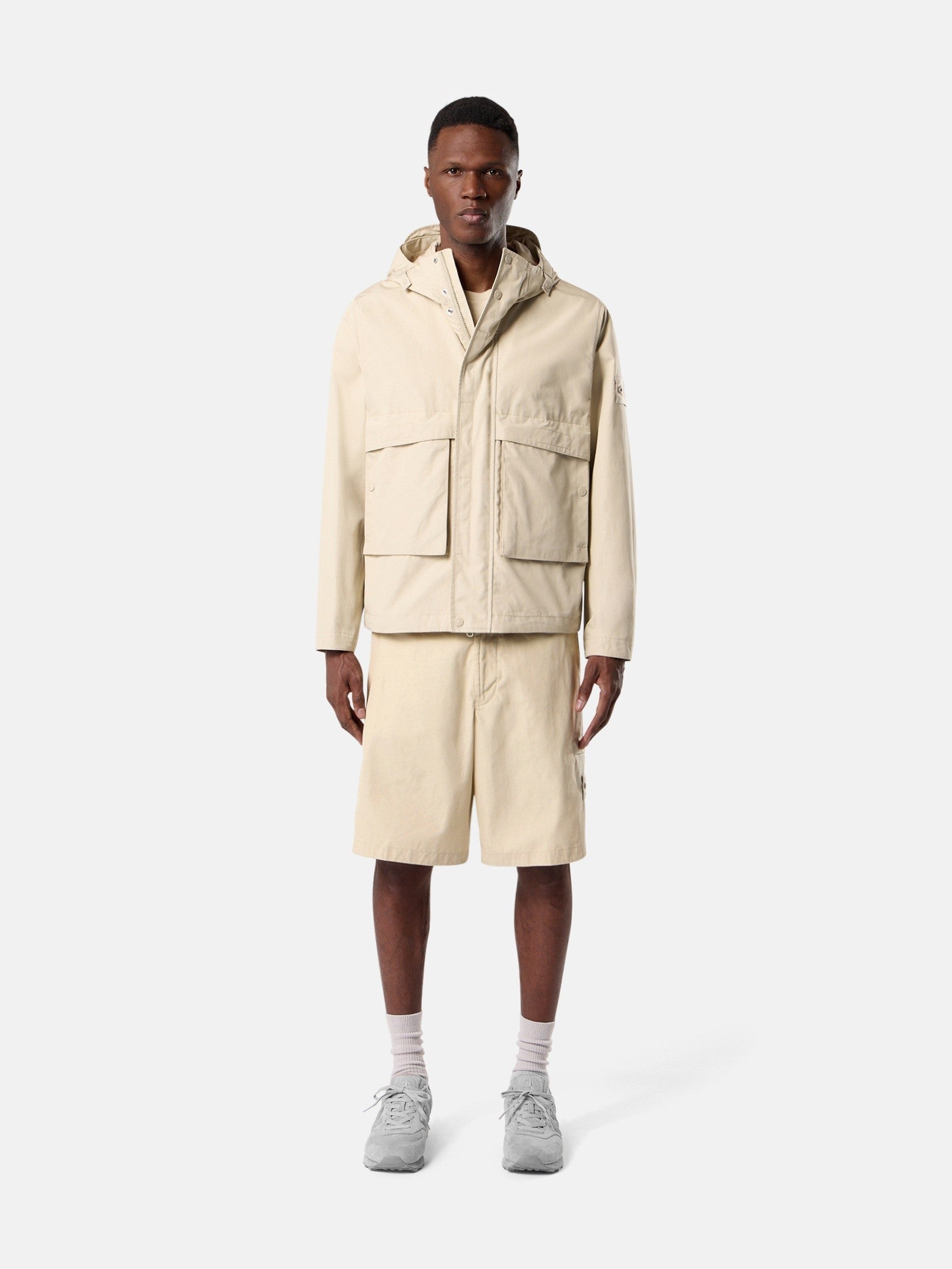 Stone Island Windproof and Breathable Loose-Wide-Leg-Fit Bermuda Shorts L100005