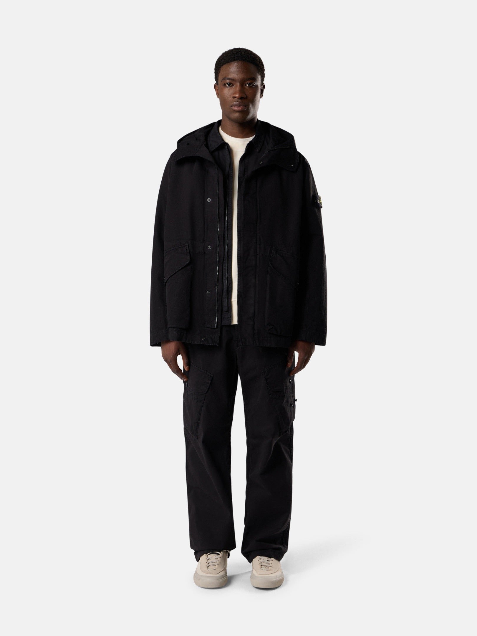 Stone Island Hooded Jacket with Anti-Drop Finish Q100001
