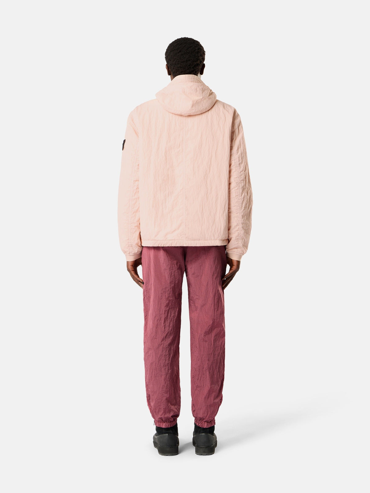 Stone Island Padded Hooded Jacket with Anti-Drop Finish Q100007