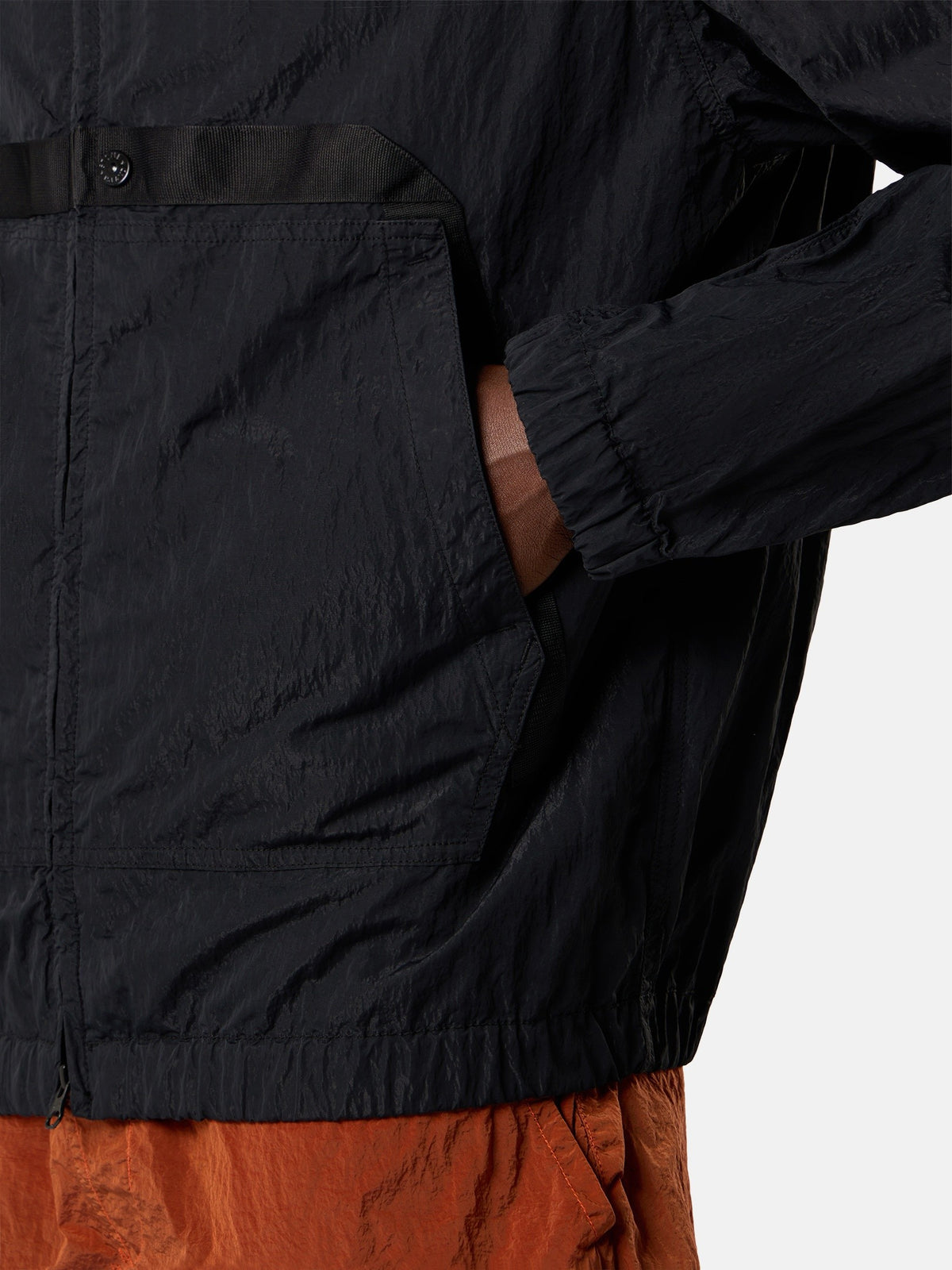Stone Island Stand Collar Jacket with Anti-Drop Finish Q100009
