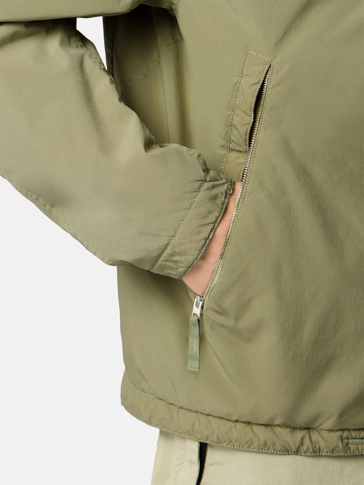 Stone Island Padded Jacket with Anti-Drop Finish Q100011
