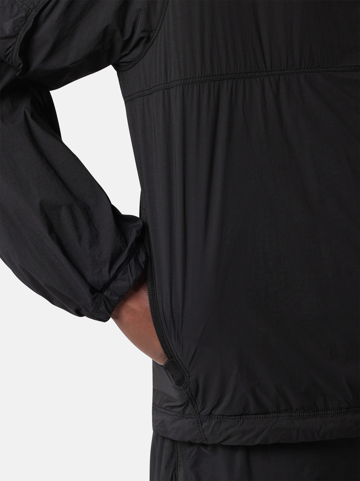 Stone Island Hooded Jacket with Anti-Drop Finish Q100020