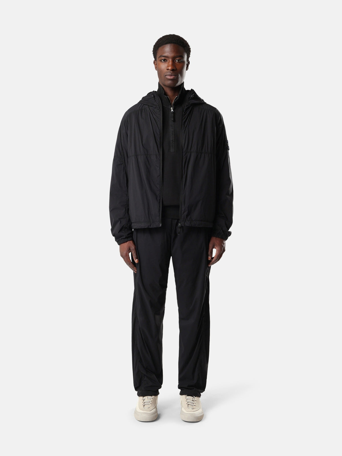 #color_black