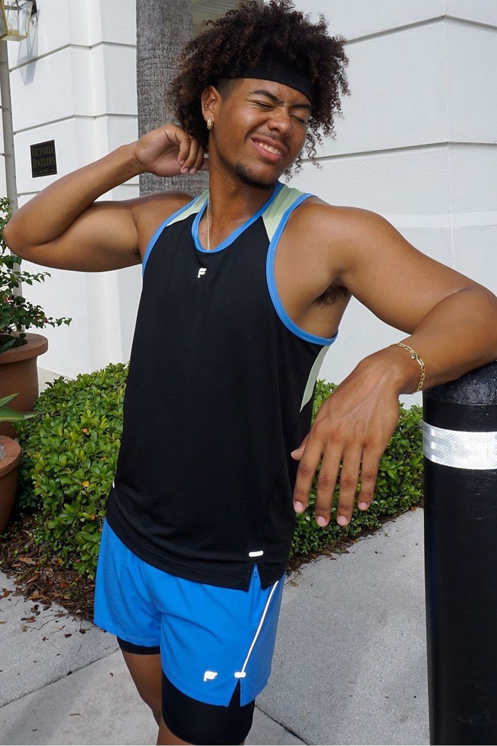 Fabletics The O2 Tank
