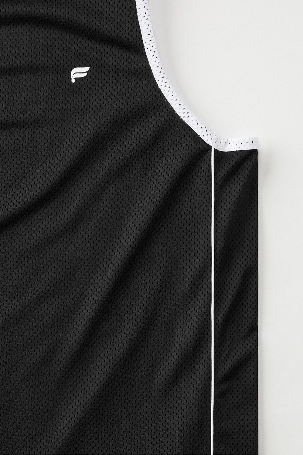 #color_black/classic-white-stripe