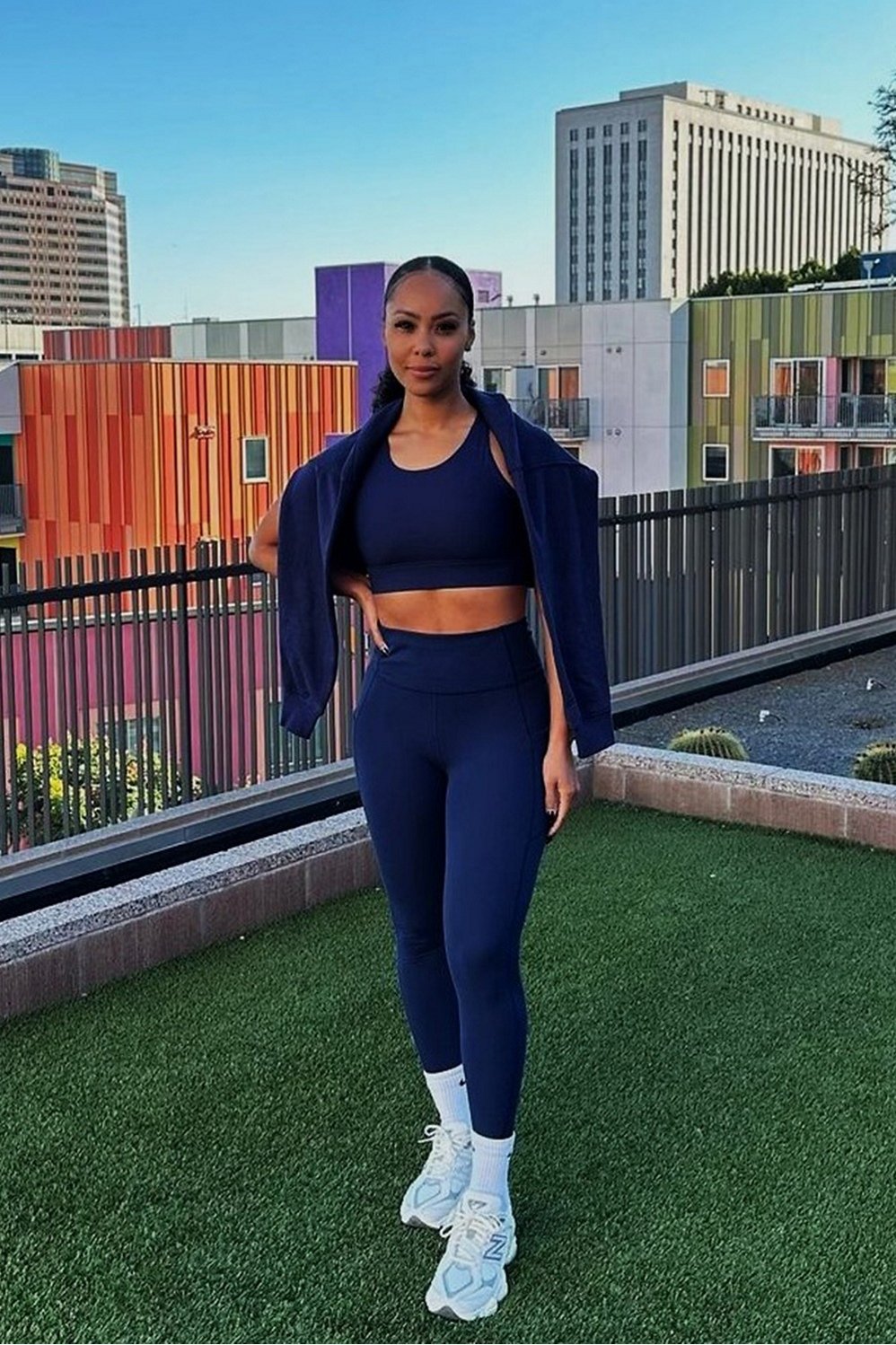 Fabletics On-The-Go PowerHold® High-Waisted Legging