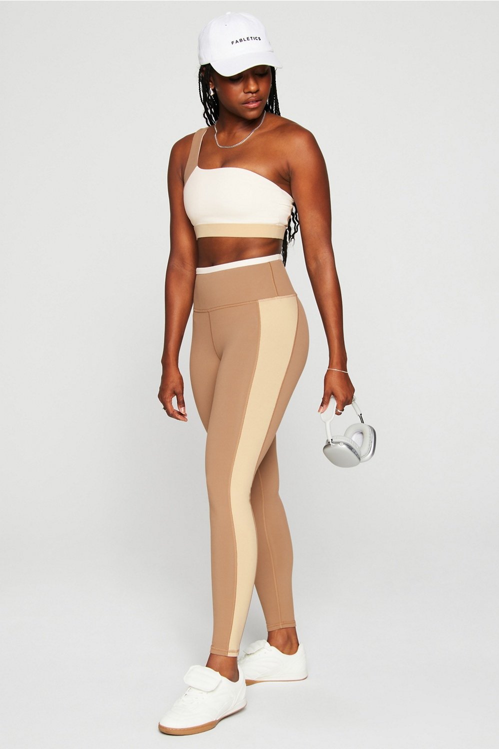 #color_mocha-latte/champagne/bone