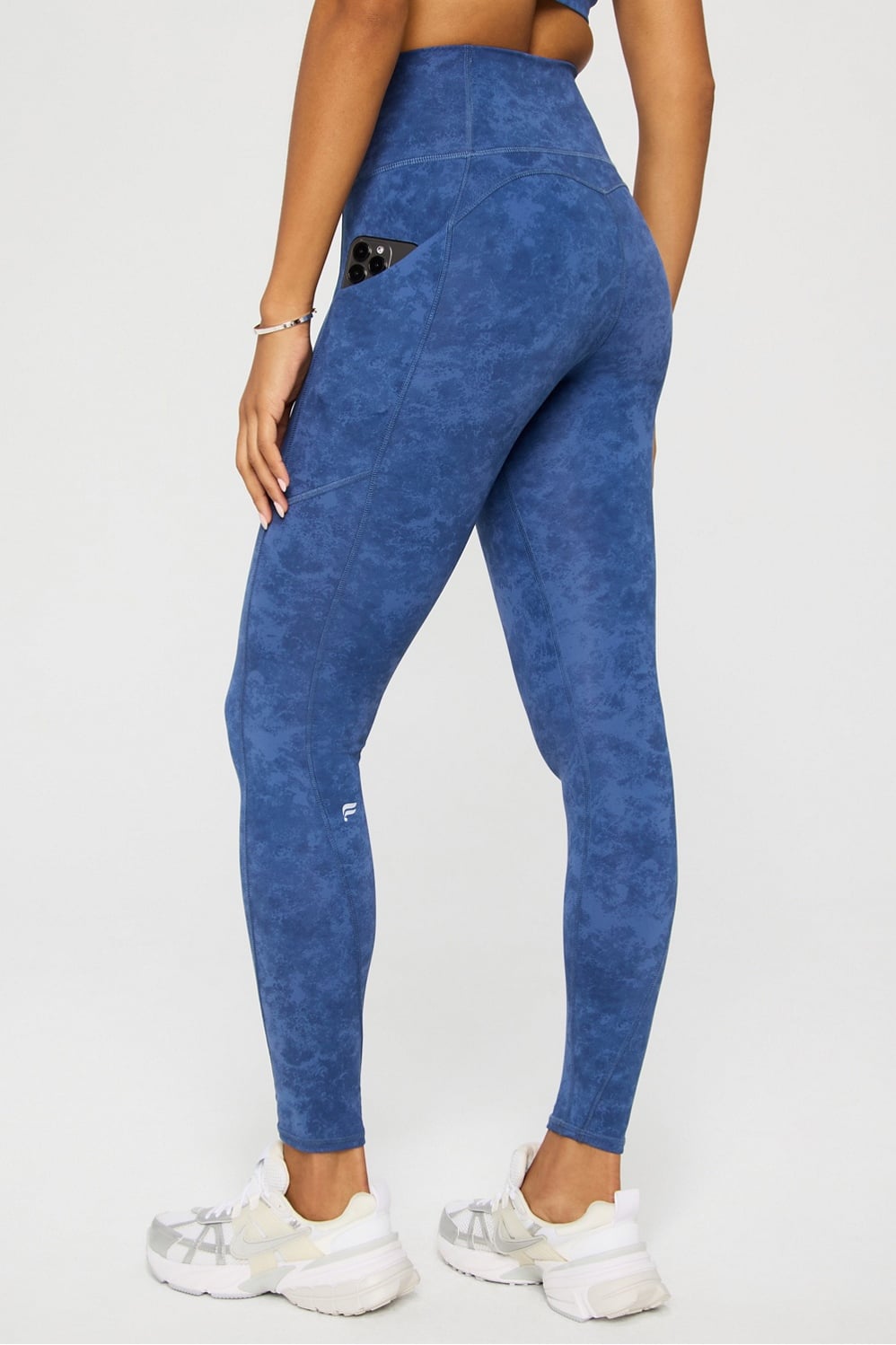 #color_classic-indigo-marble