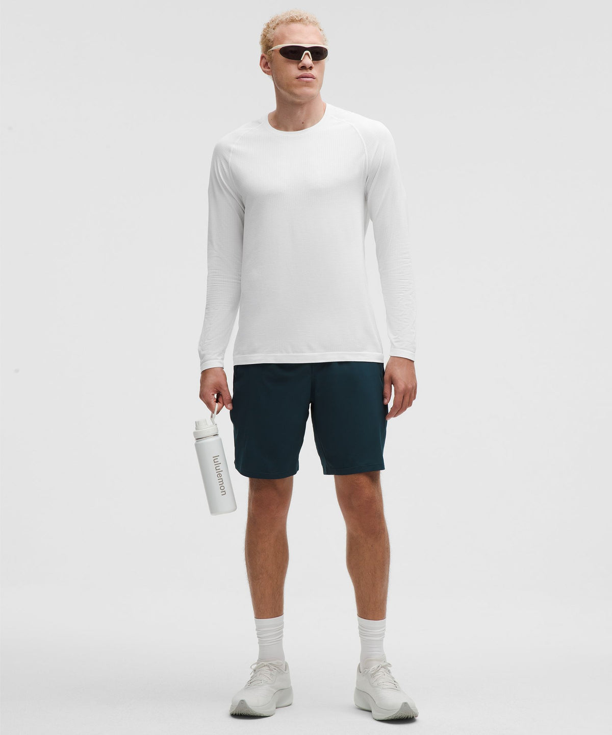 Men's Lululemon Metal Vent Tech Long-Sleeve Shirt, detail