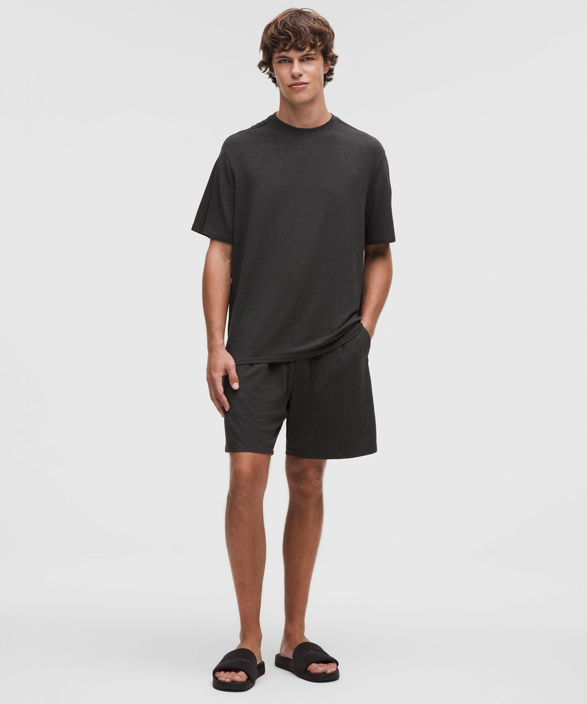 #color_heathered-black