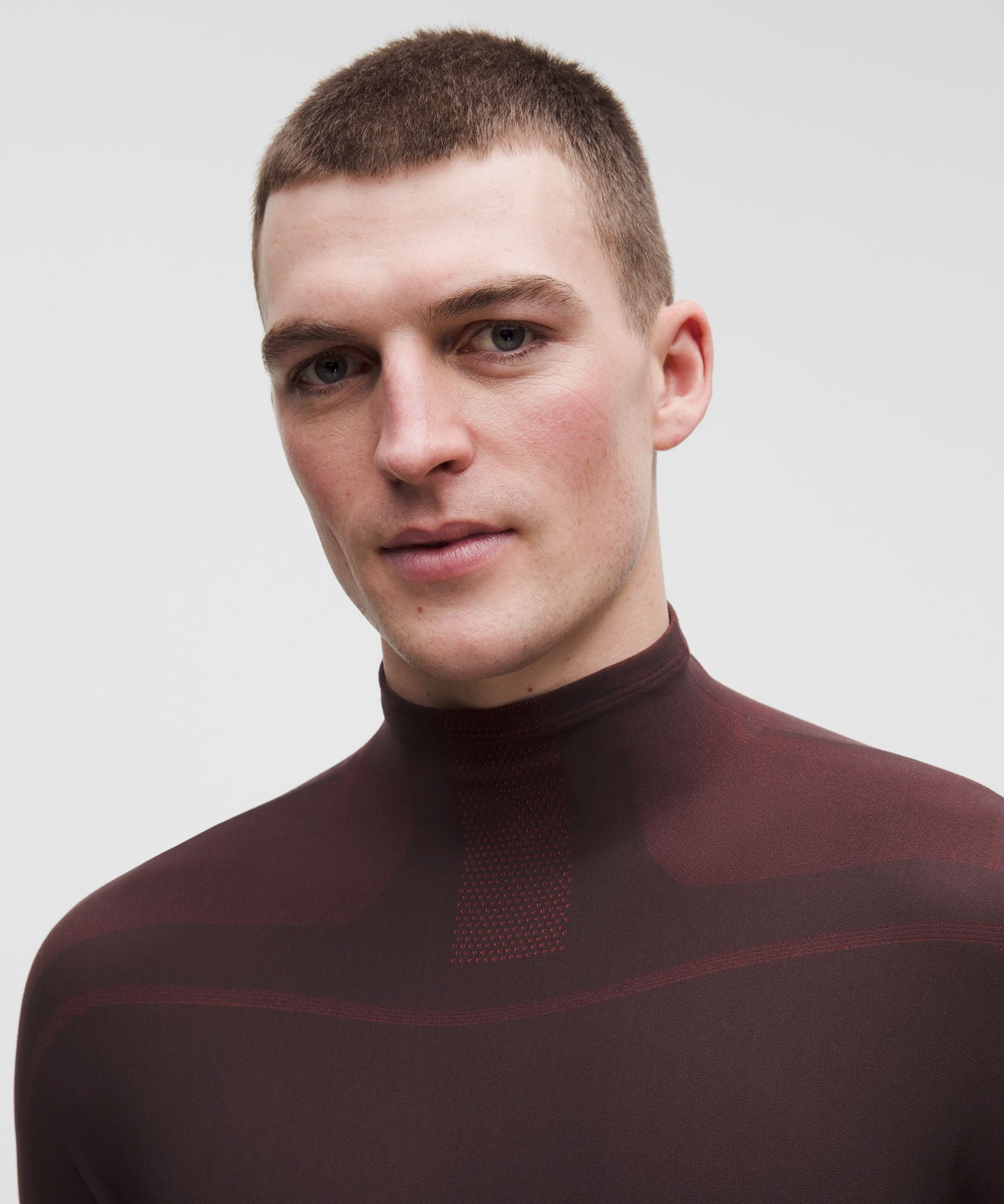 Lululemon Team Canada Men's Seamless Mockneck Base Layer *COC Logo