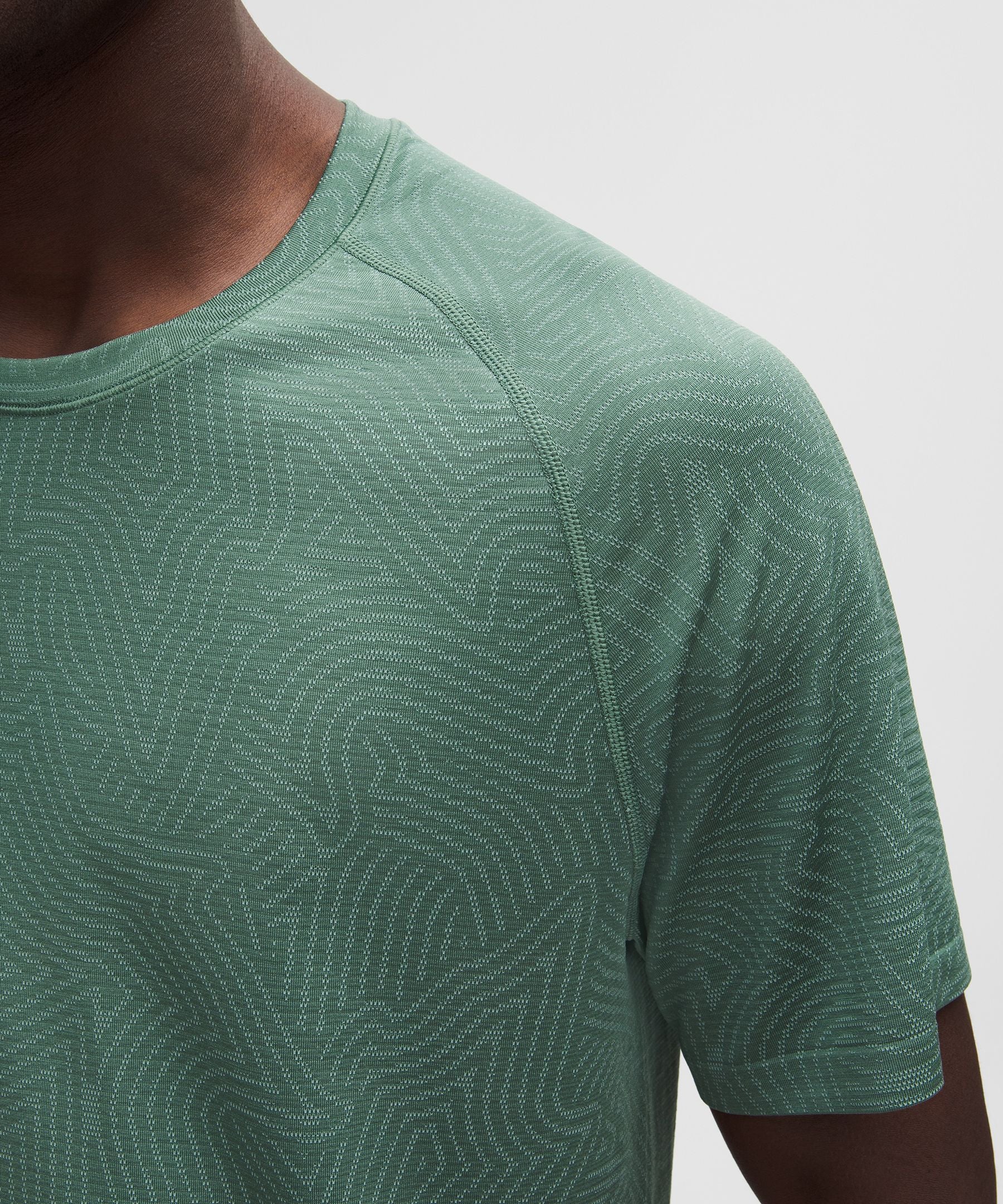 #color_maple-echo-rip-tide/medium-forest