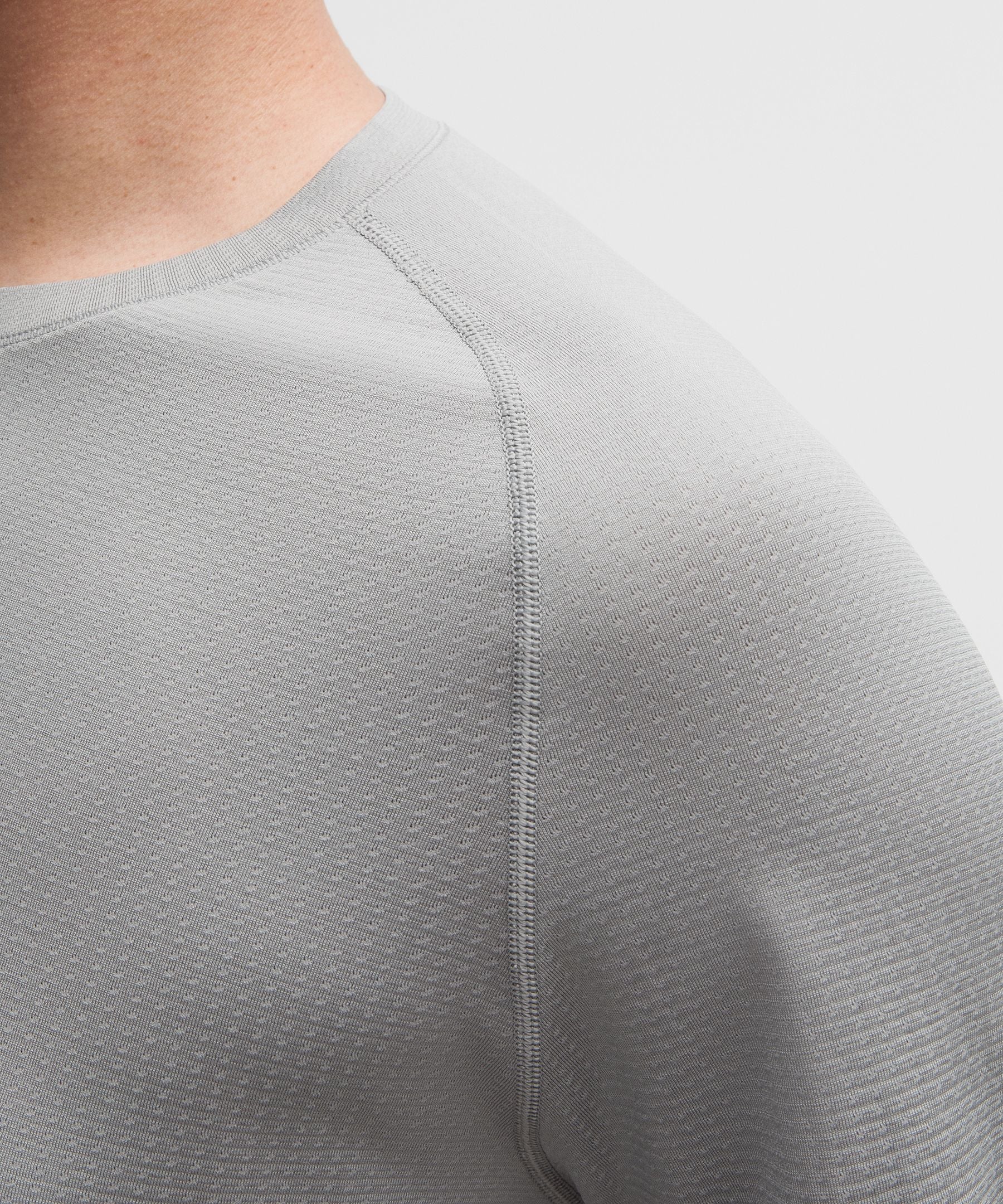 Lululemon Metal Vent Tech Short-Sleeve Shirt