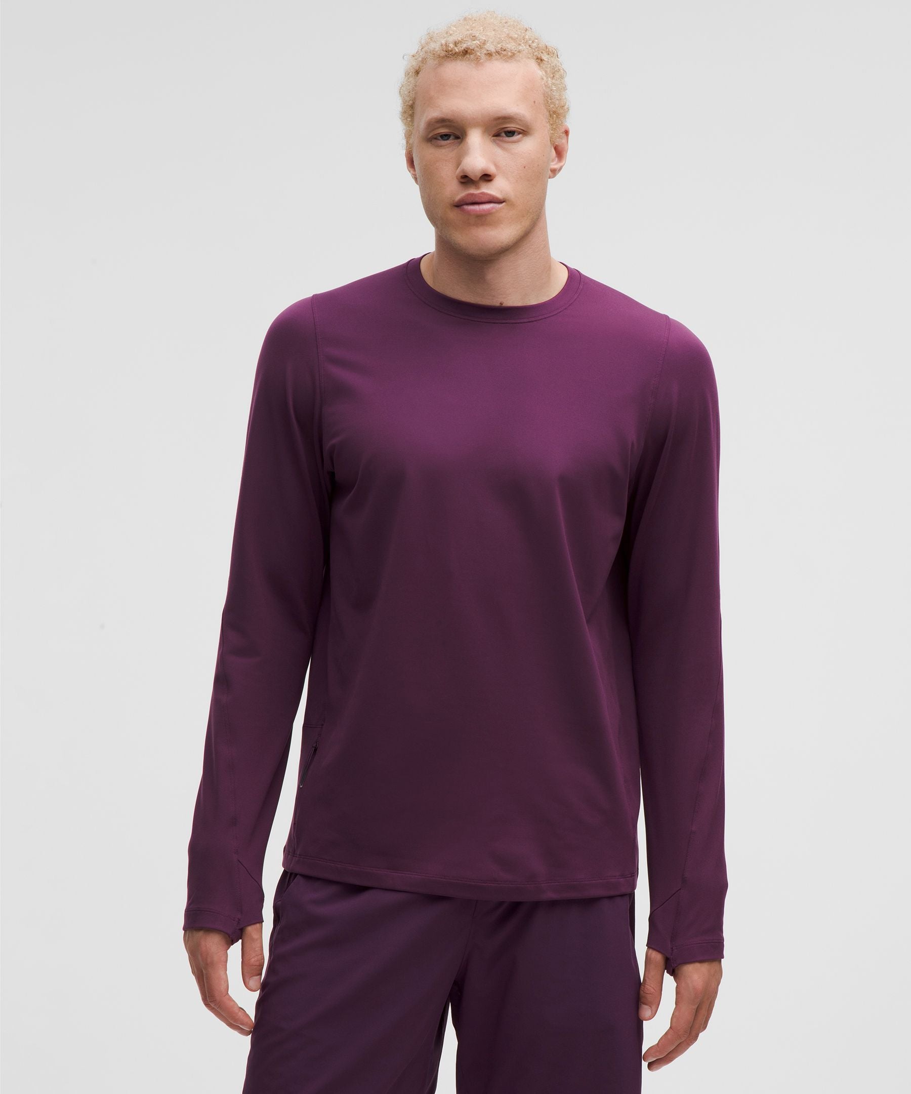 #color_plum