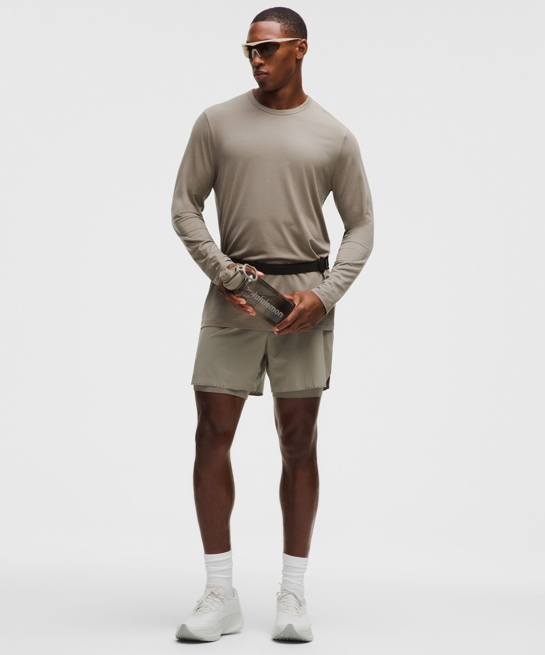 #color_warm-ash-grey