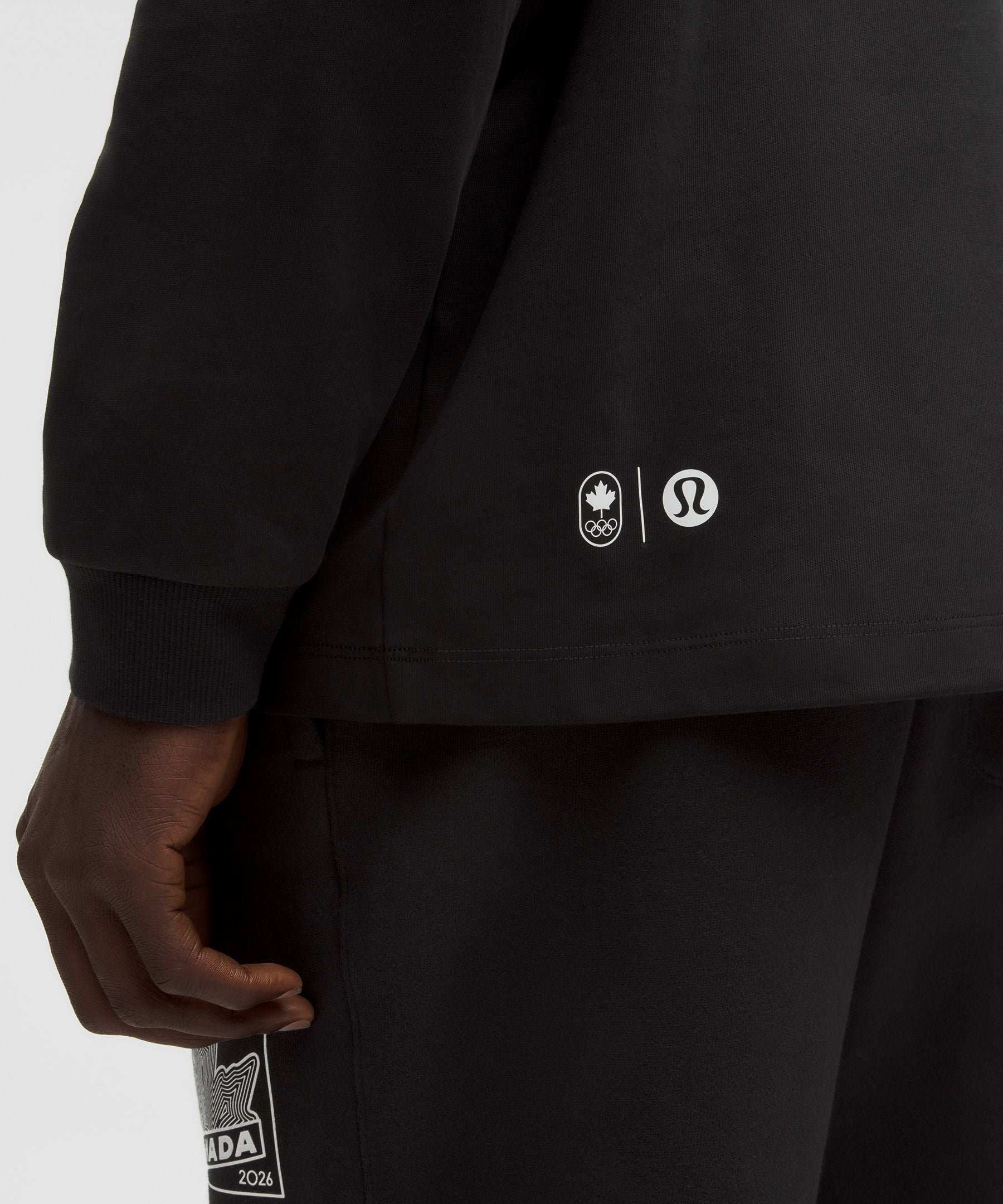 Lululemon Team Canada Men's Heavyweight Cotton Long-Sleeve Shirt COC Logo *Graphic