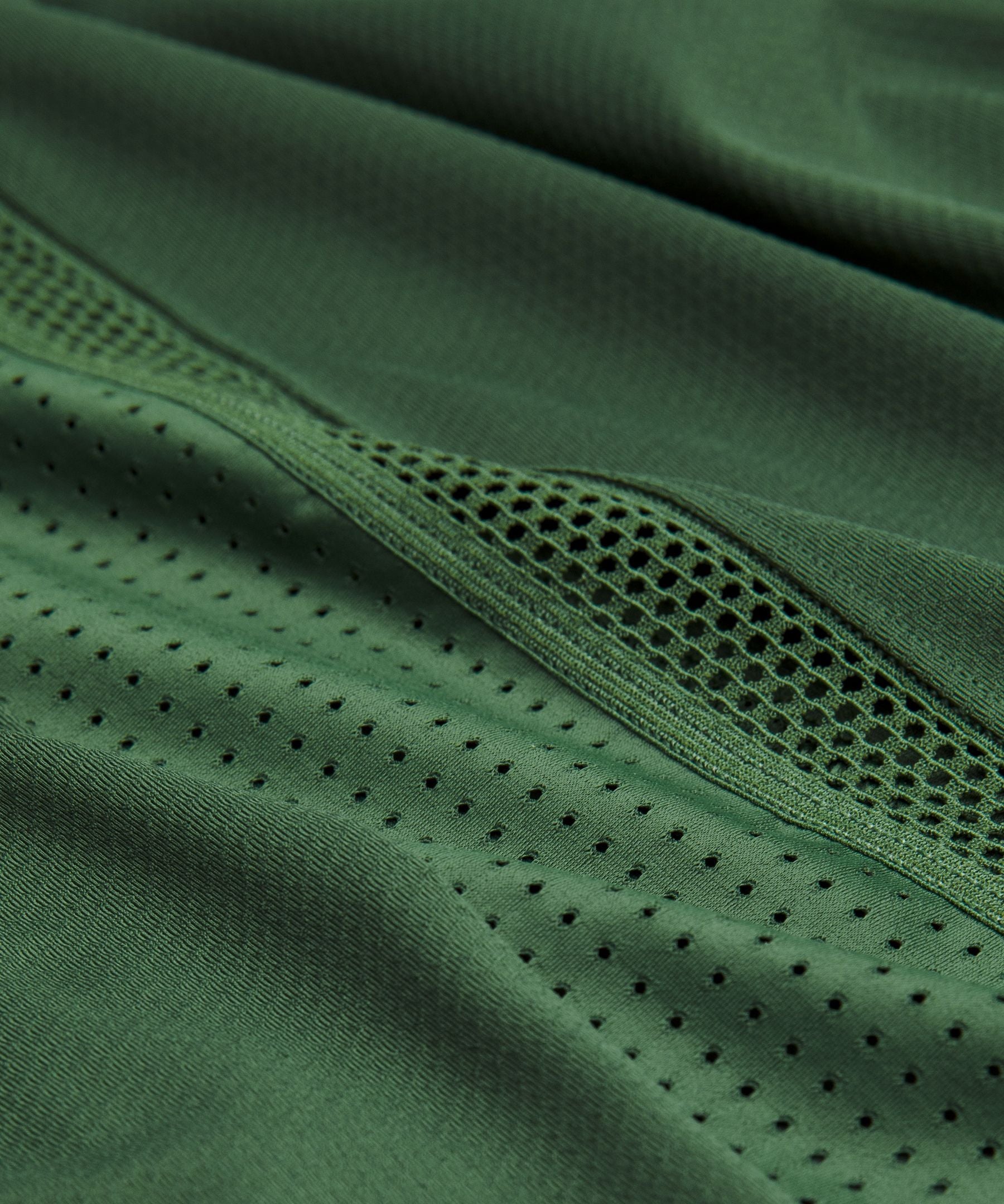 Lululemon UV-Protective Mesh Panelled Tennis Shirt