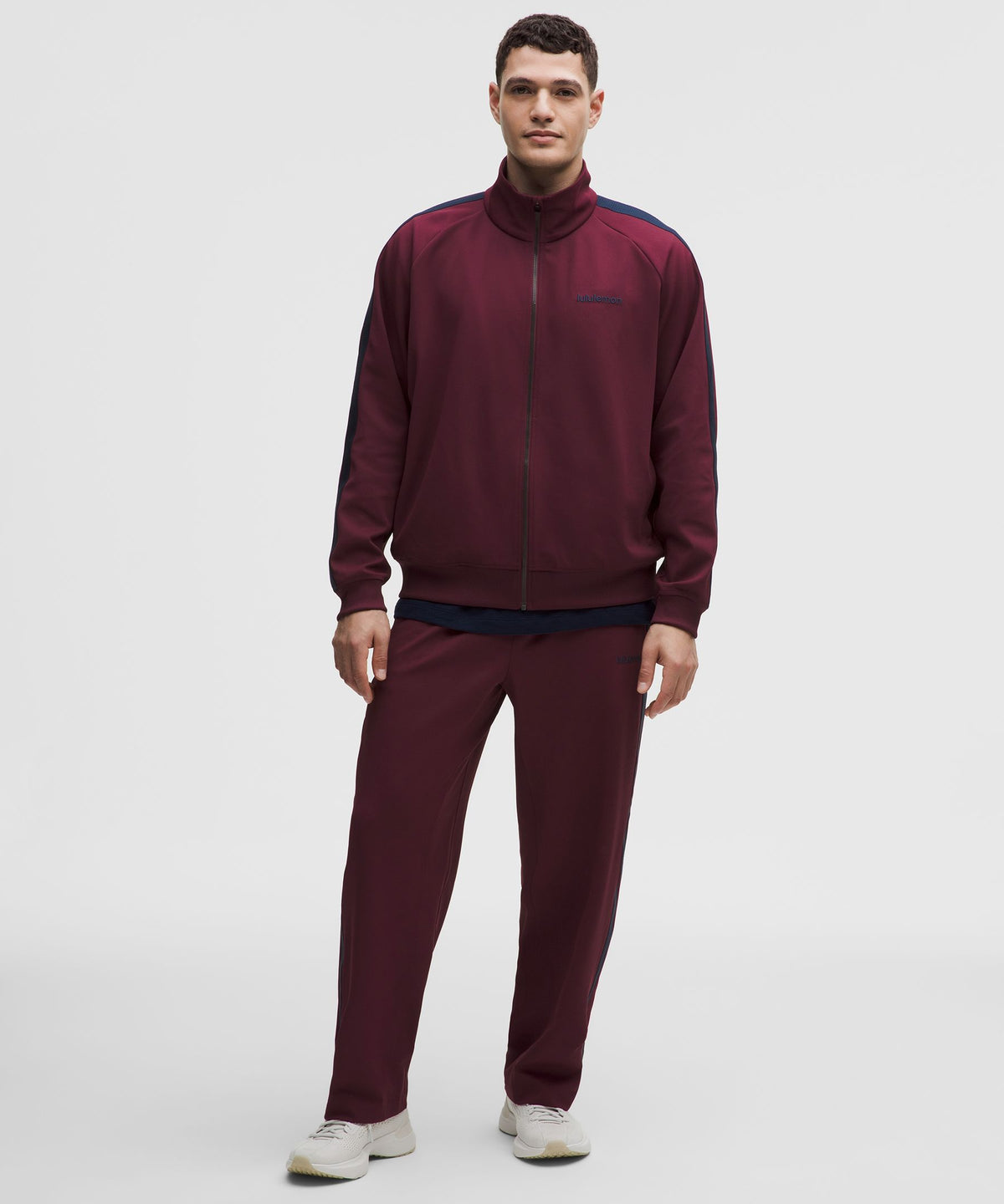 #color_burgundy-bay