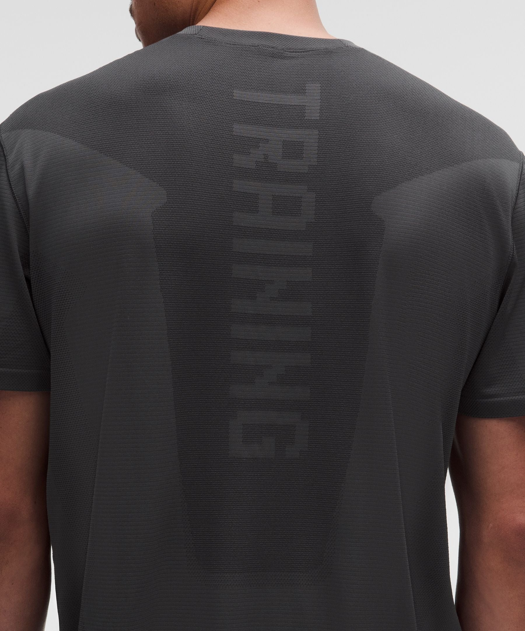 Lululemon Metal Vent Tech Relaxed-Fit Short-Sleeve Shirt *Training