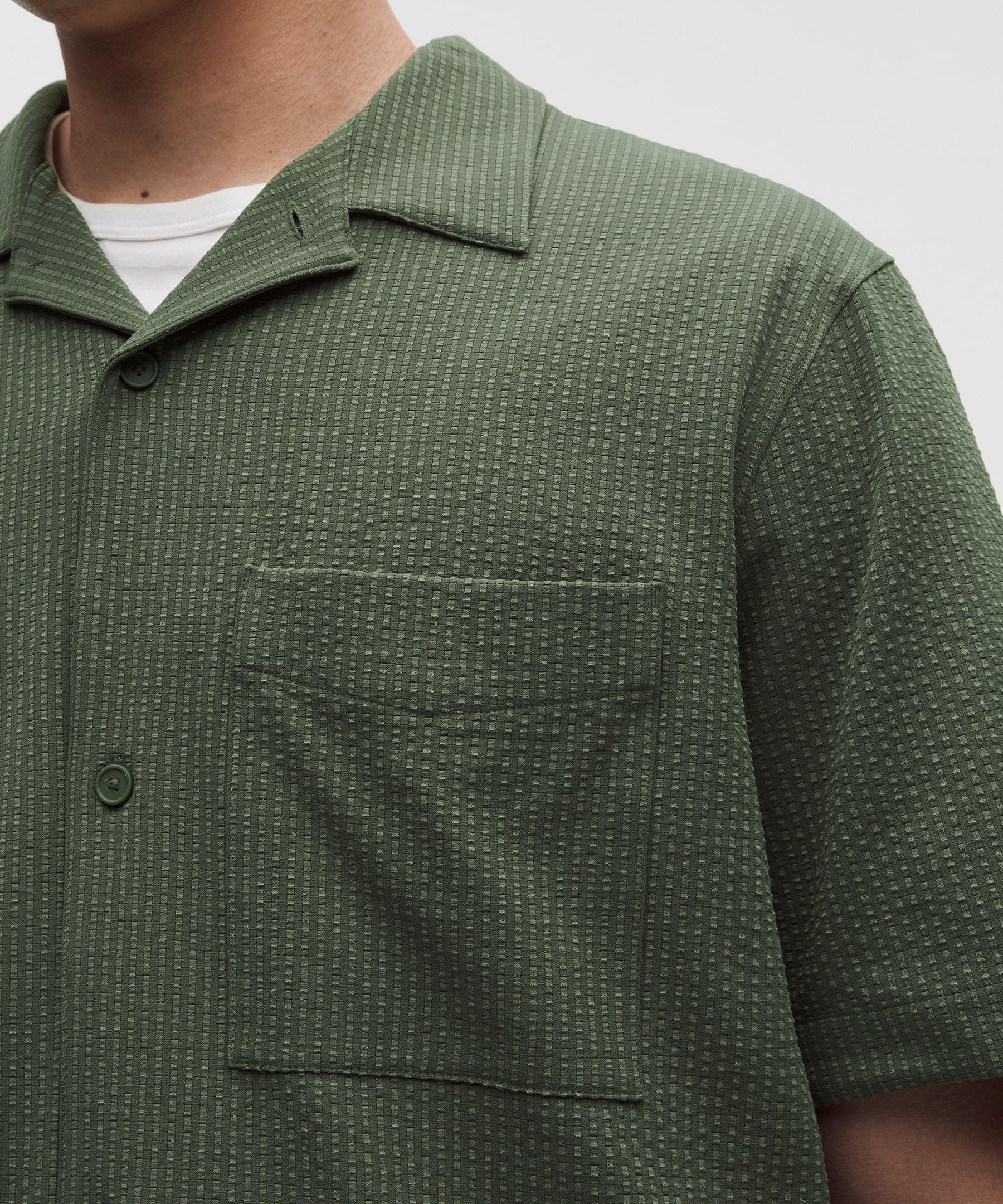 Lululemon Airing Easy Camp-Collar Shirt *Textured