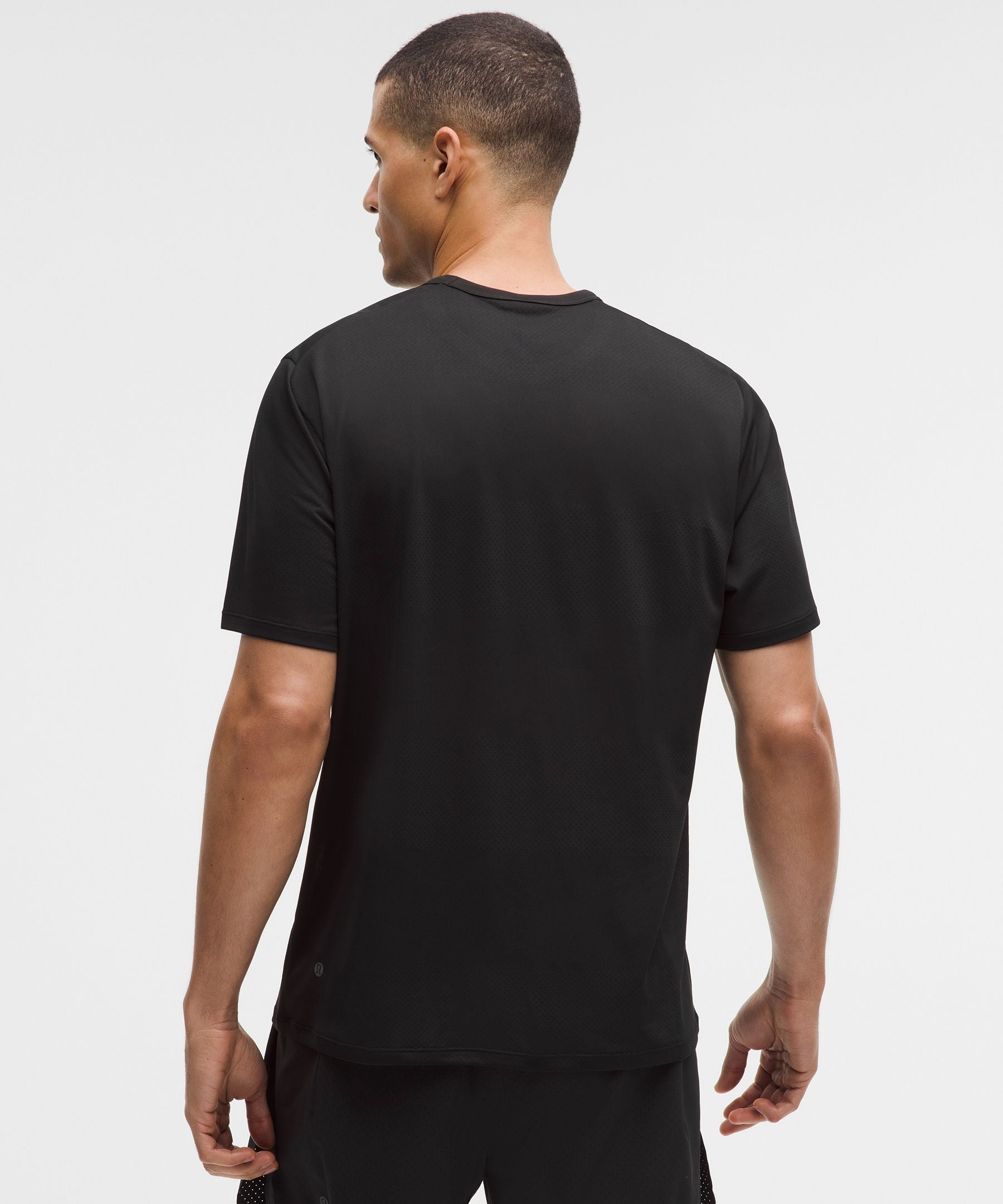 Lululemon Men's Fast and Free Short-Sleeve Shirt *Perforated Stripe