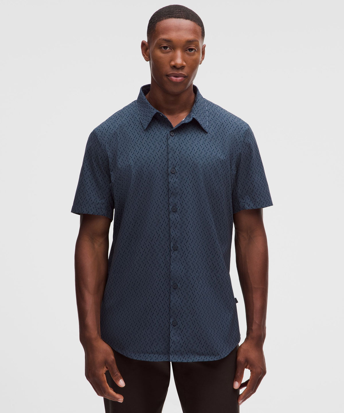 Men's Lululemon Airing Easy Short-Sleeve Shirt, detail 2