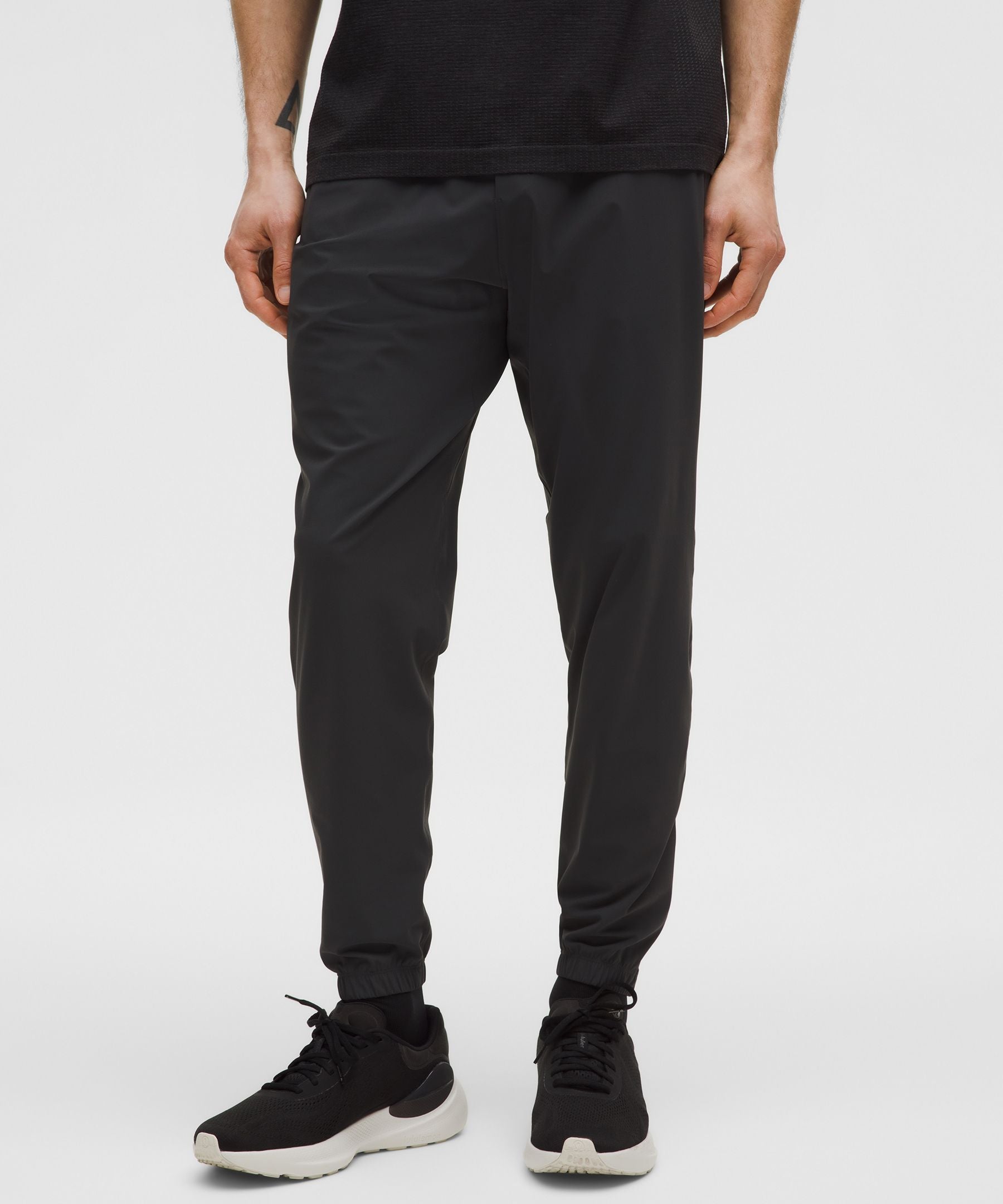 #color_graphite-grey