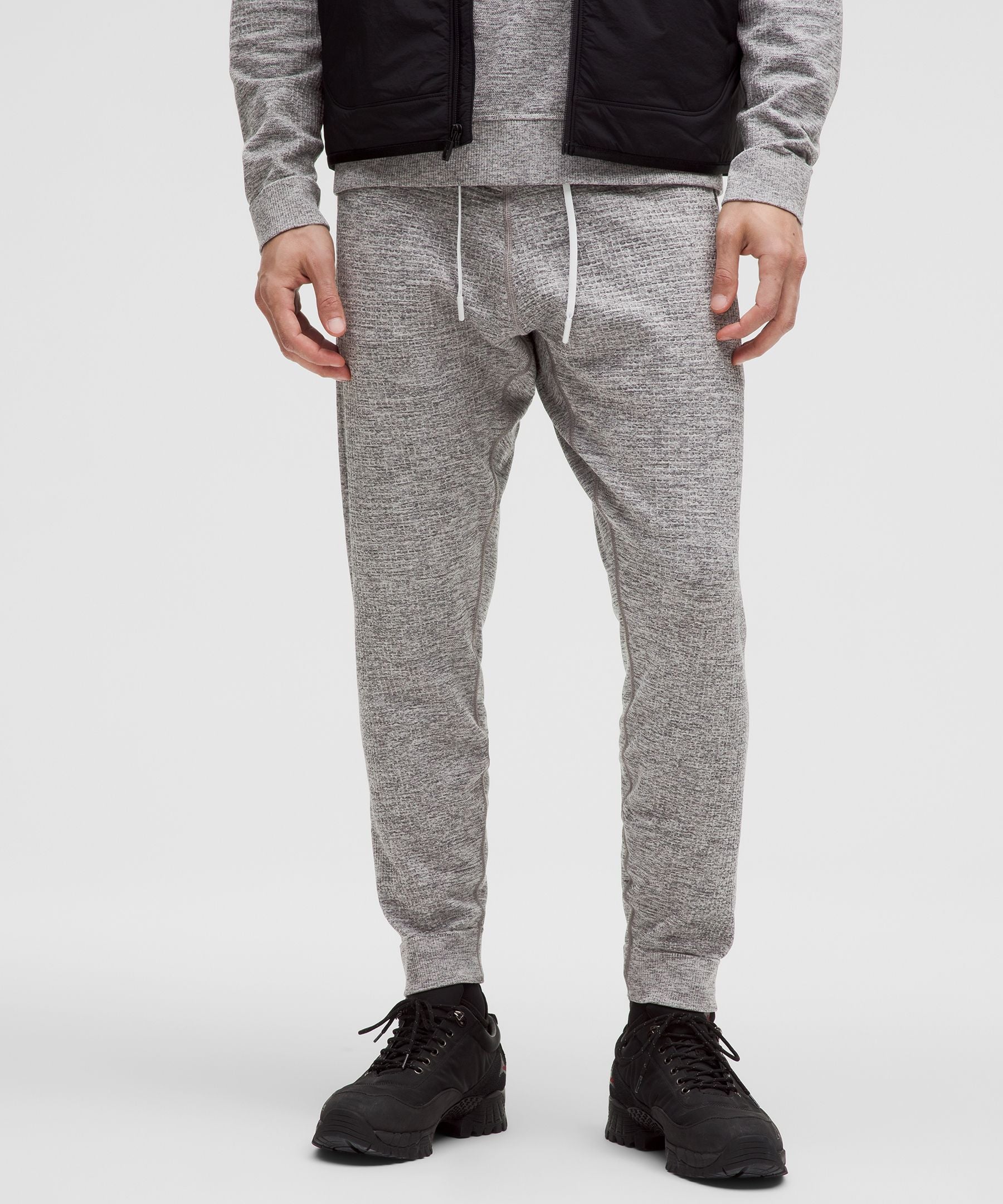 #color_tri-heather-vapor/gull-grey/black