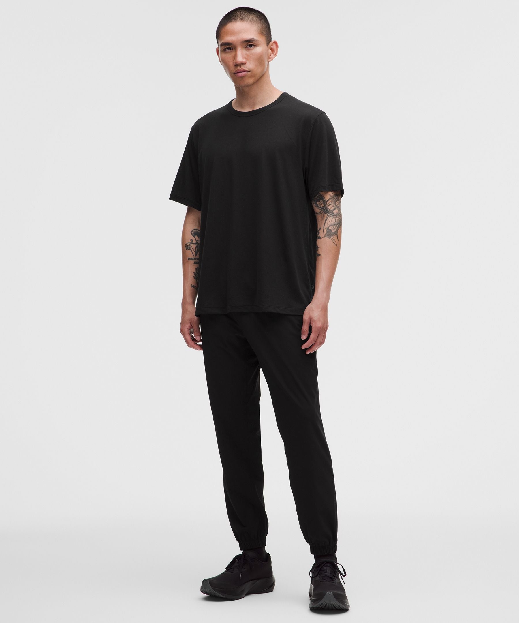 #color_black