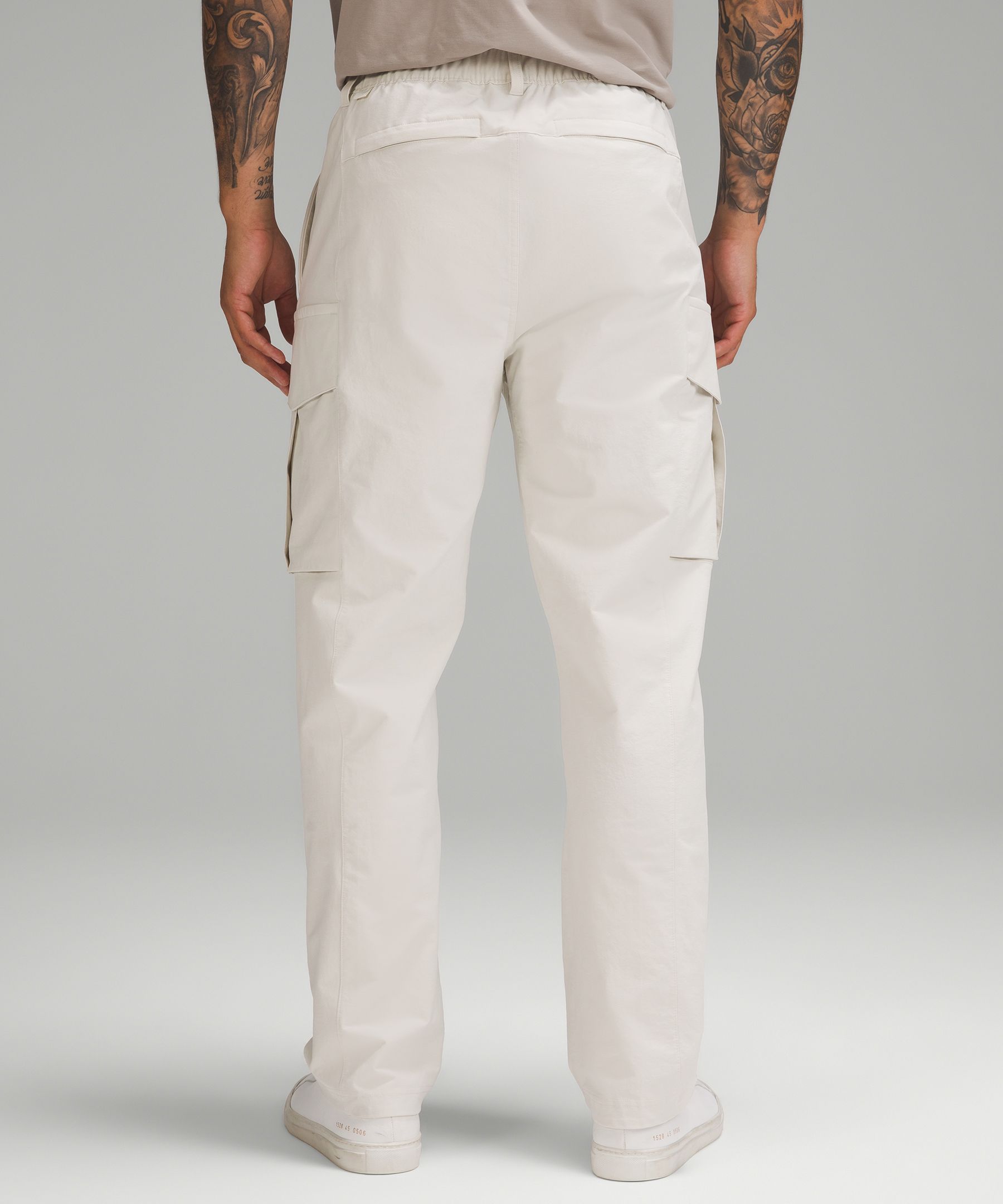 Lululemon Stretch Cotton VersaTwill Relaxed-Fit Cargo Pant