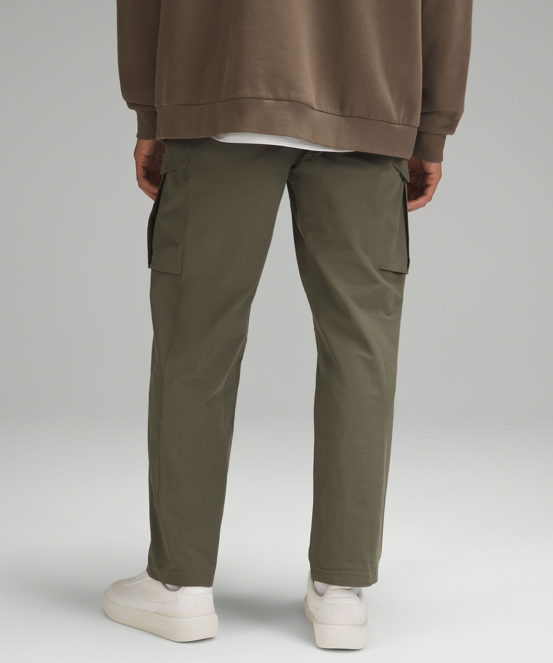 Lululemon Stretch Cotton VersaTwill Relaxed-Fit Cargo Pant