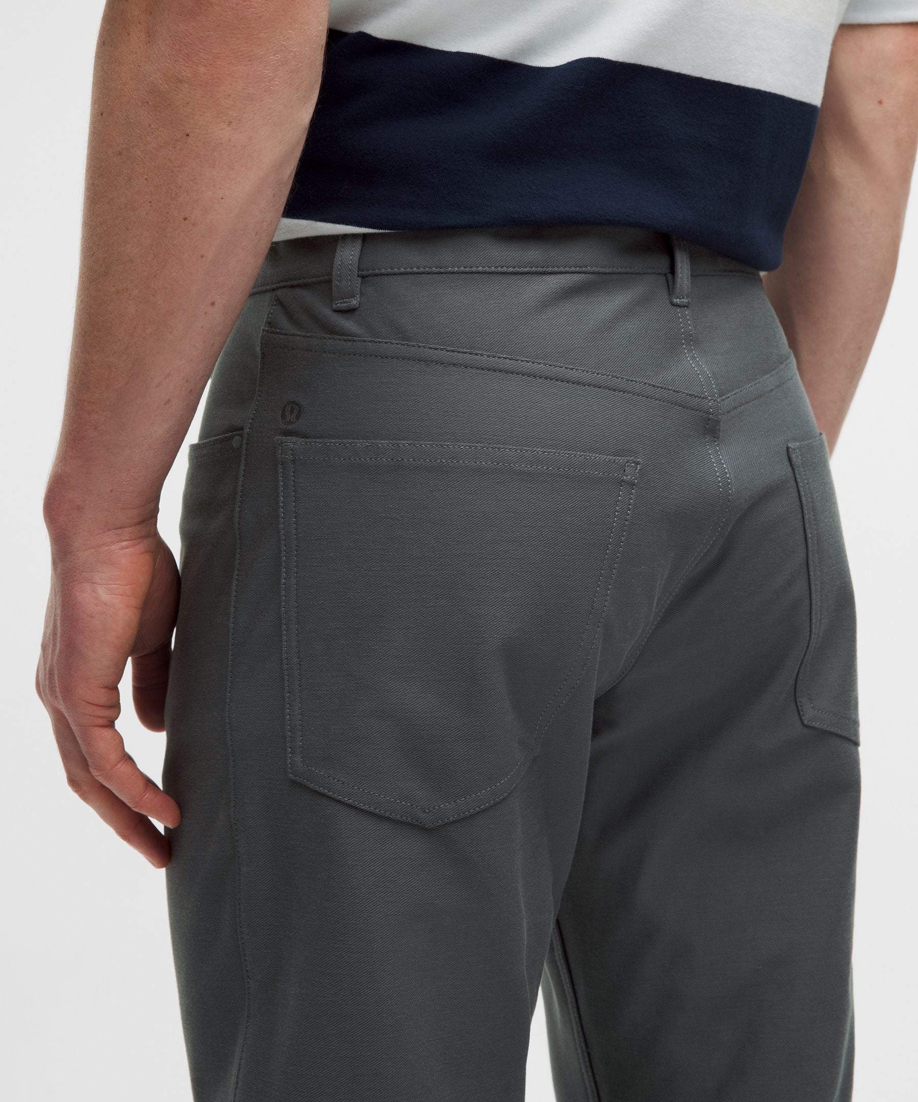Lululemon EasyFive Classic-Straight Pant 30L