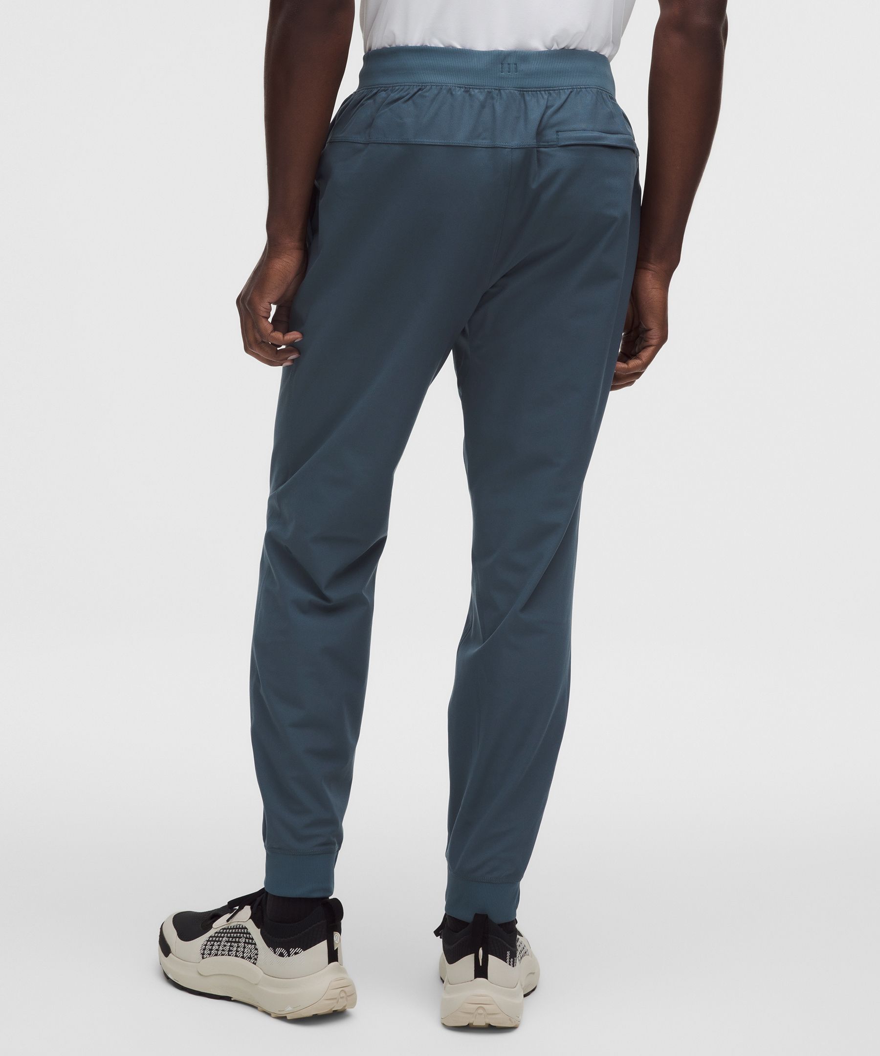 Lululemon ABC Jogger *Shorter