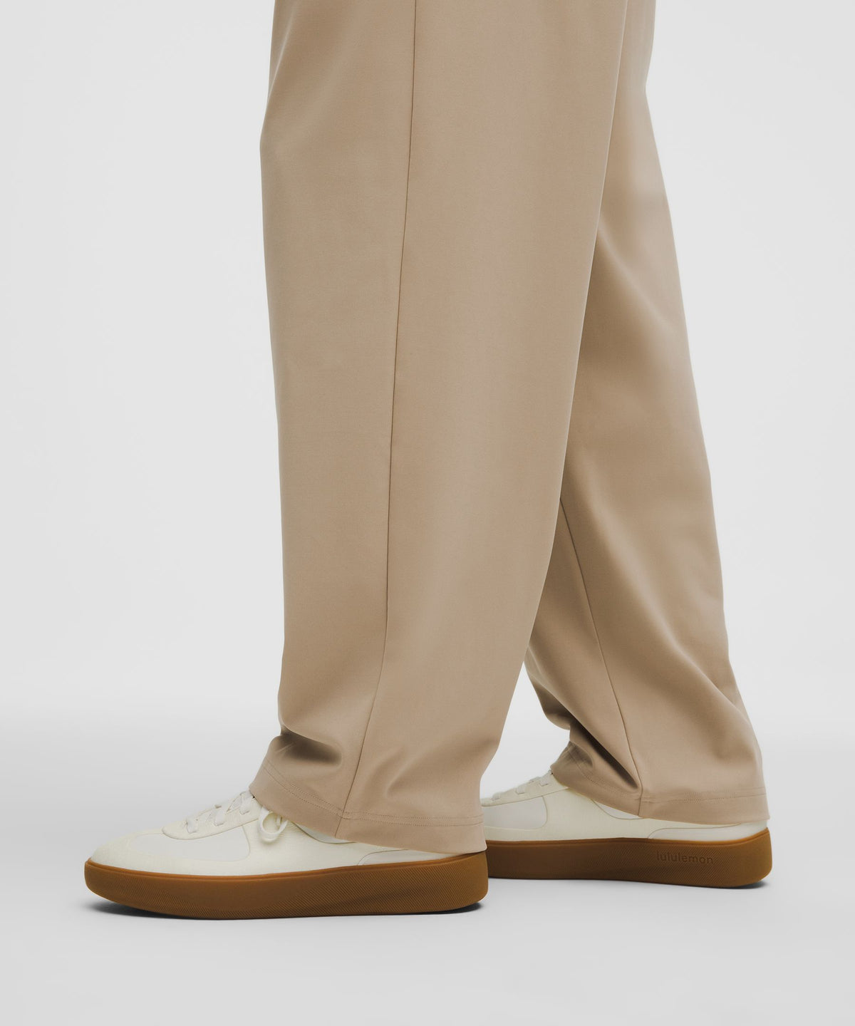 Lululemon Men's Daydrift Relaxed-Fit Pleated Trouser *Regular