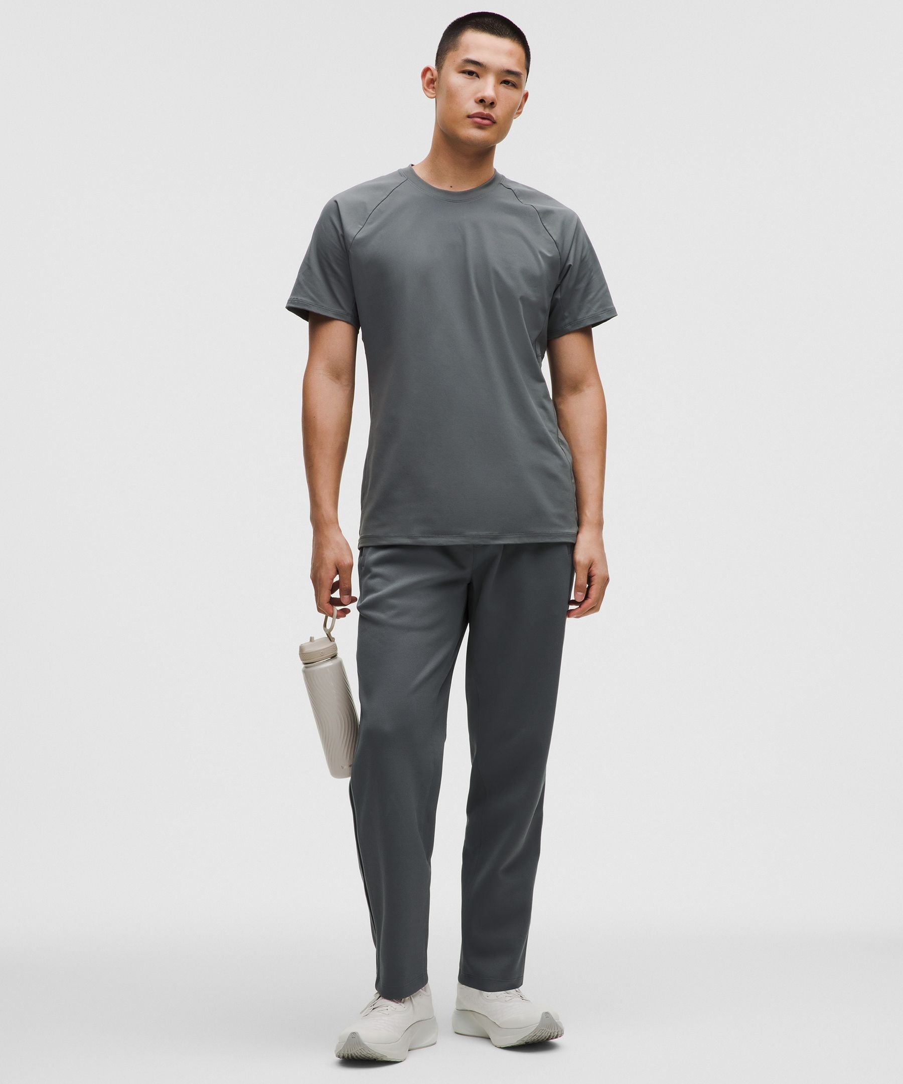 #color_onyx-grey