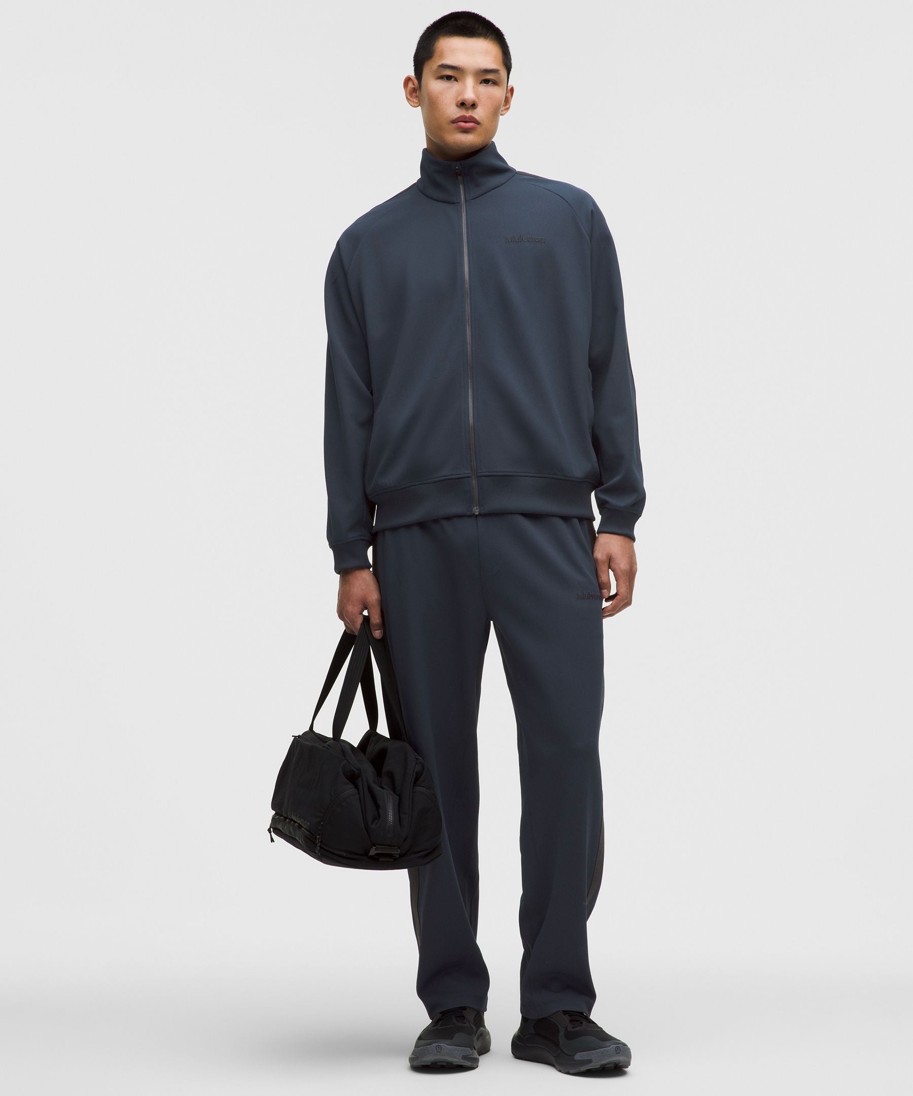 #color_true-navy