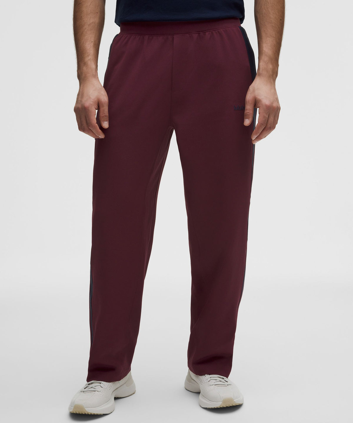 #color_burgundy-bay