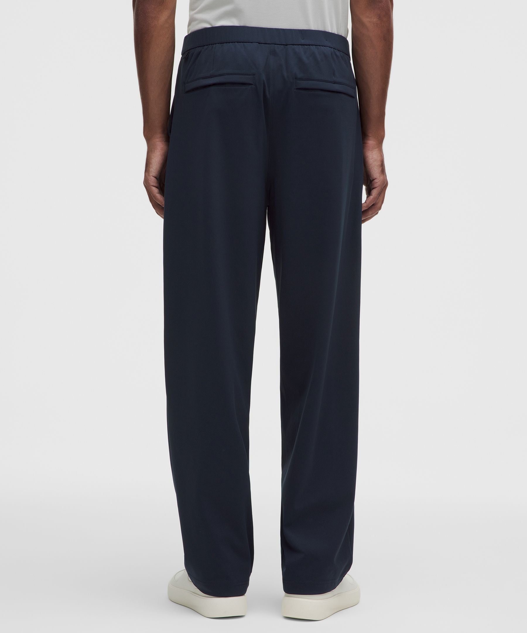 Lululemon Men's Daydrift Relaxed-Fit Pleated Trouser Regular *No Belt Loops