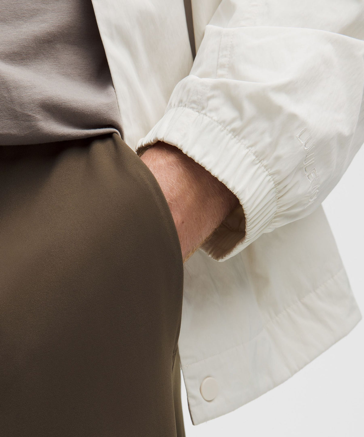 Lululemon Men's Daydrift Relaxed-Fit Pleated Trouser *Regular