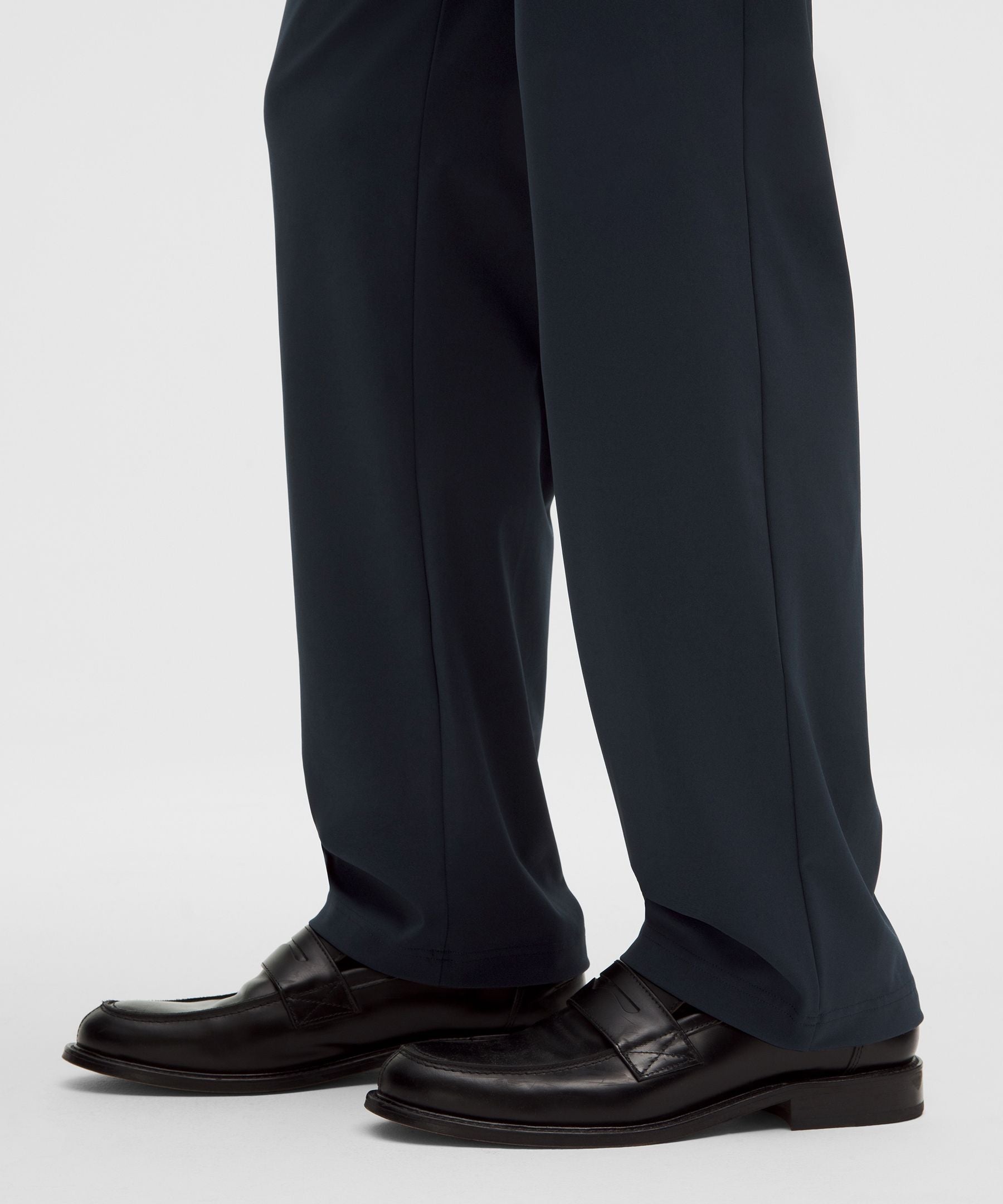 Lululemon Men's Daydrift Classic-Fit Trouser *Shorter
