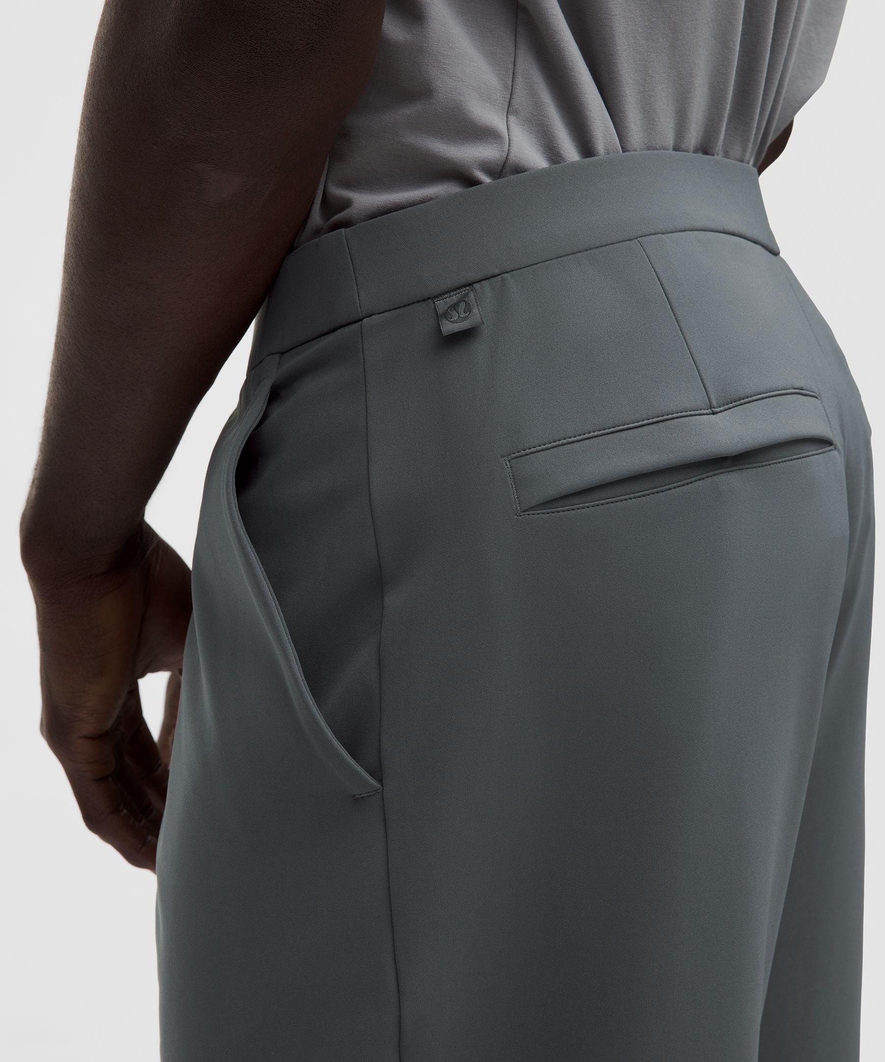 Lululemon Men's Daydrift Classic-Fit Trouser *Shorter